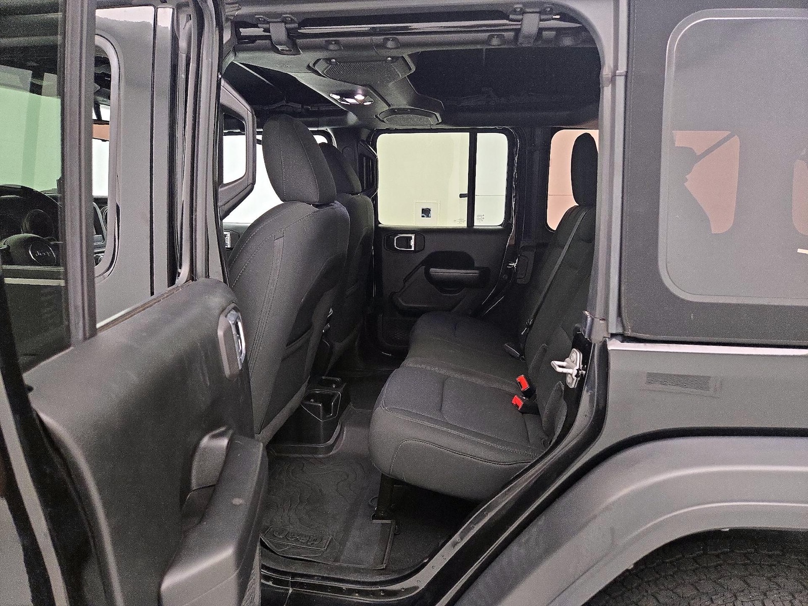 2020 Jeep Wrangler Unlimited Sport S - Photo 20
