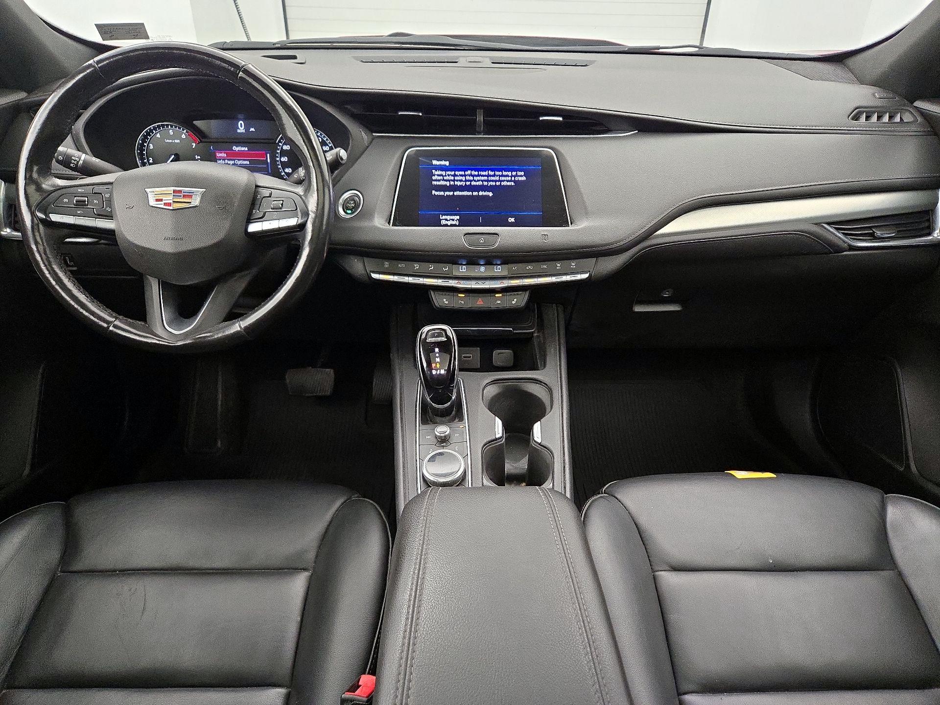 Thumbnail: 2020 Cadillac XT4 - 9