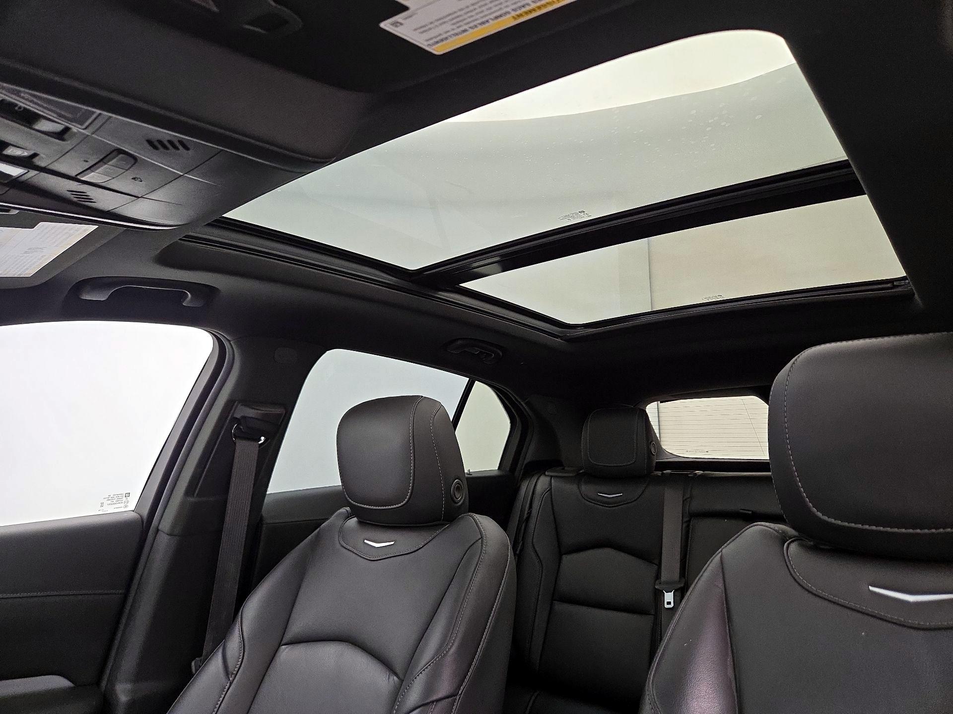 Thumbnail: 2020 Cadillac XT4 - 20