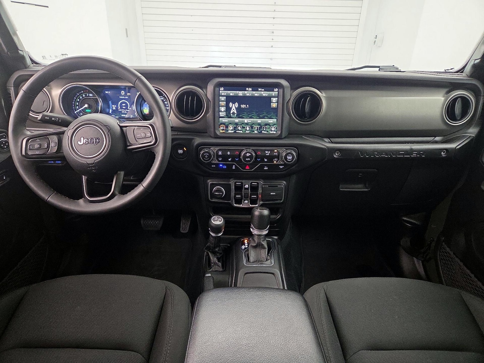 2023 Jeep Wrangler 4xe Willys 4XE - Photo 10