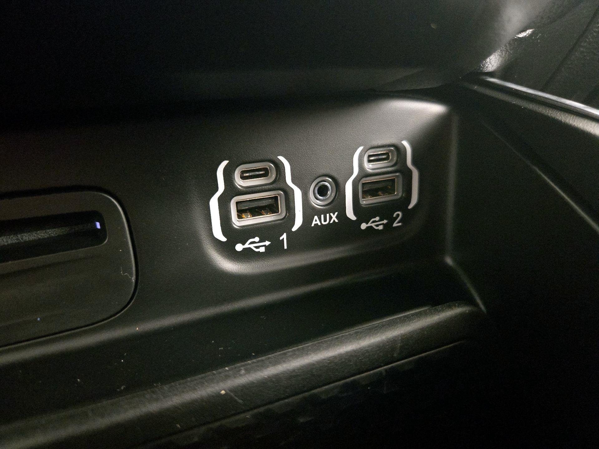 Thumbnail: 2019 RAM 1500 - 19