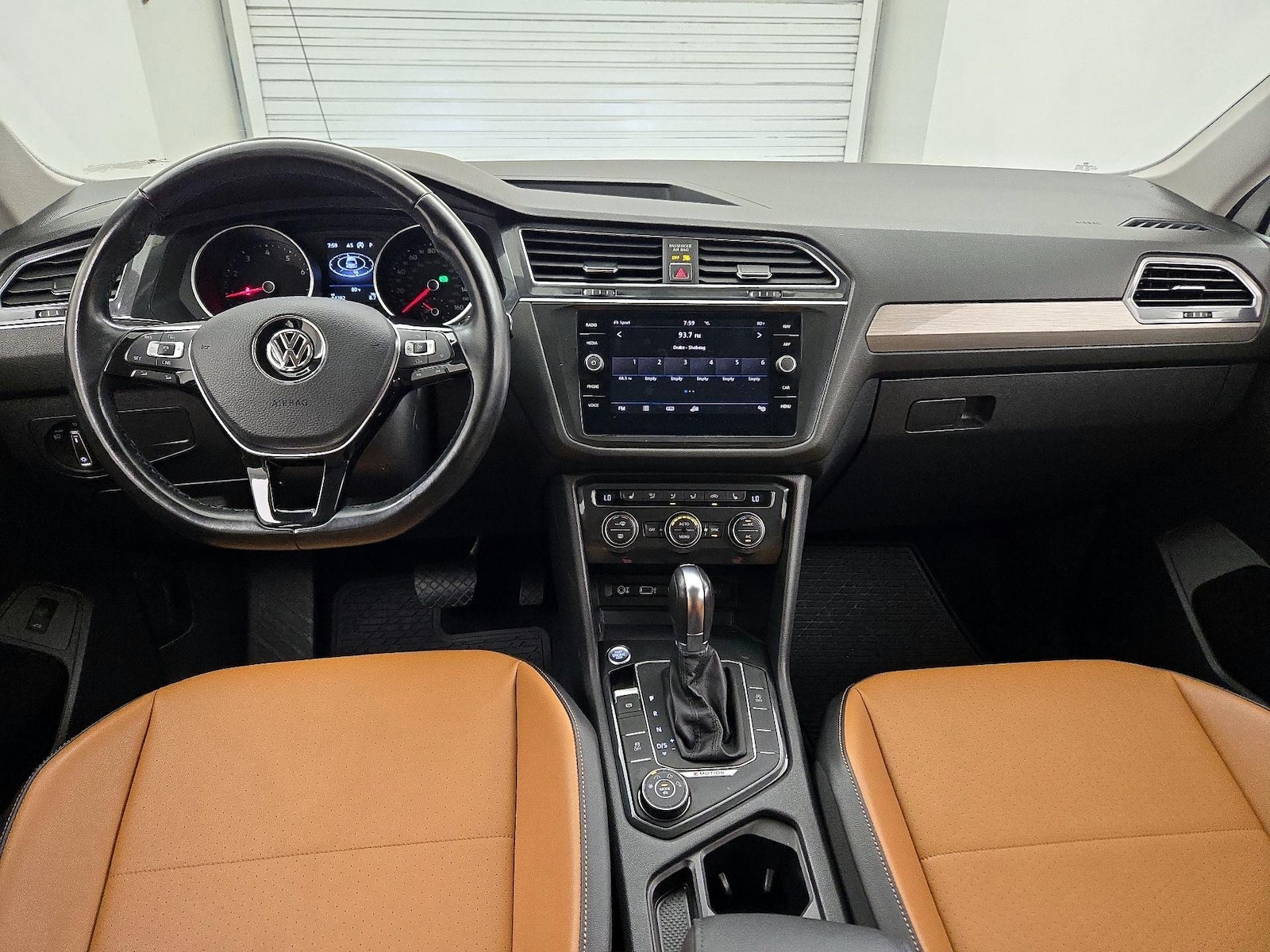 2018 Volkswagen Tiguan SEL - Photo 10