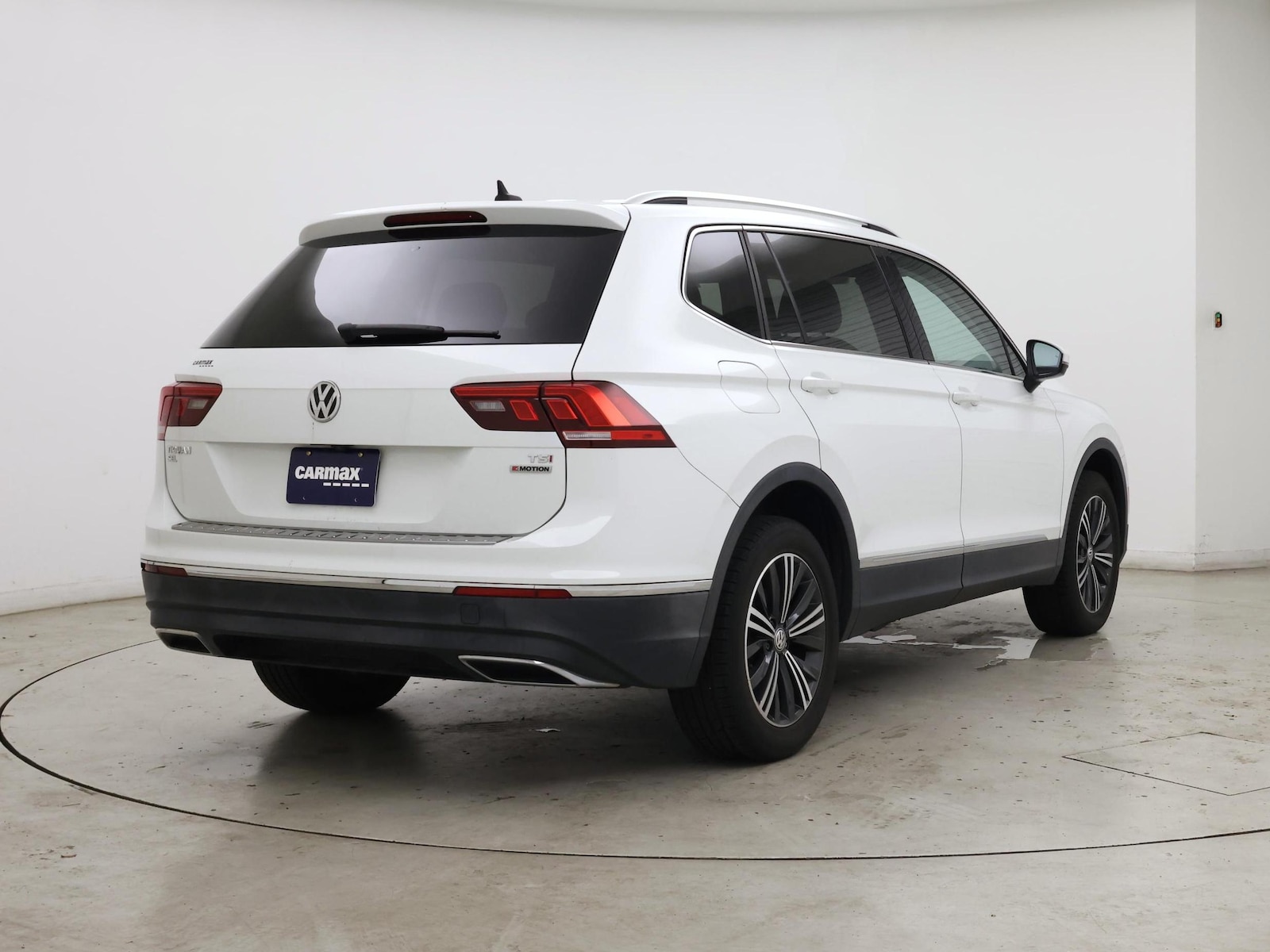 2018 Volkswagen Tiguan SEL - Photo 9