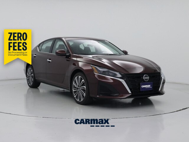 Red (Burgundy) 2023 Nissan Altima Sedan All-Wheel Drive Automatic