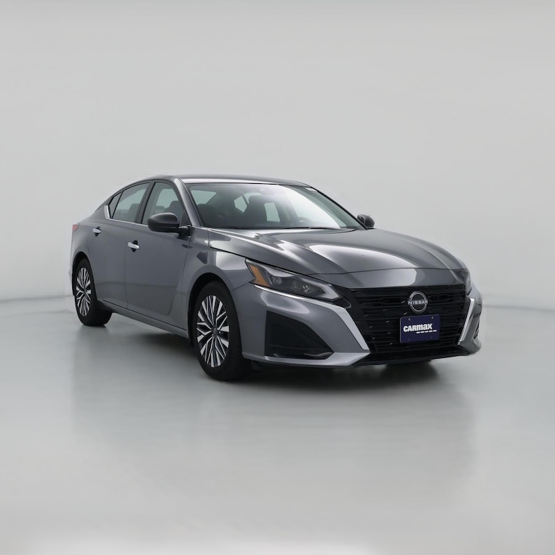 2024 Nissan Altima SV