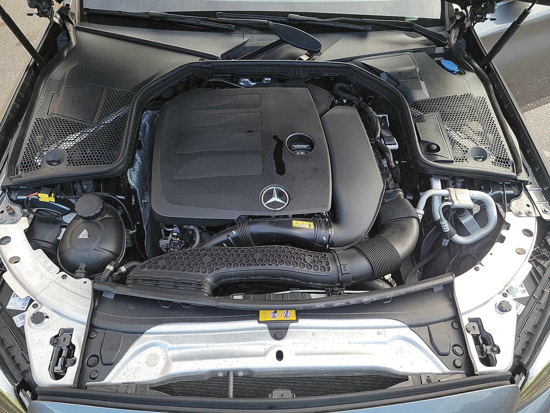 Thumbnail: 2021 Mercedes-Benz C-Class - 20