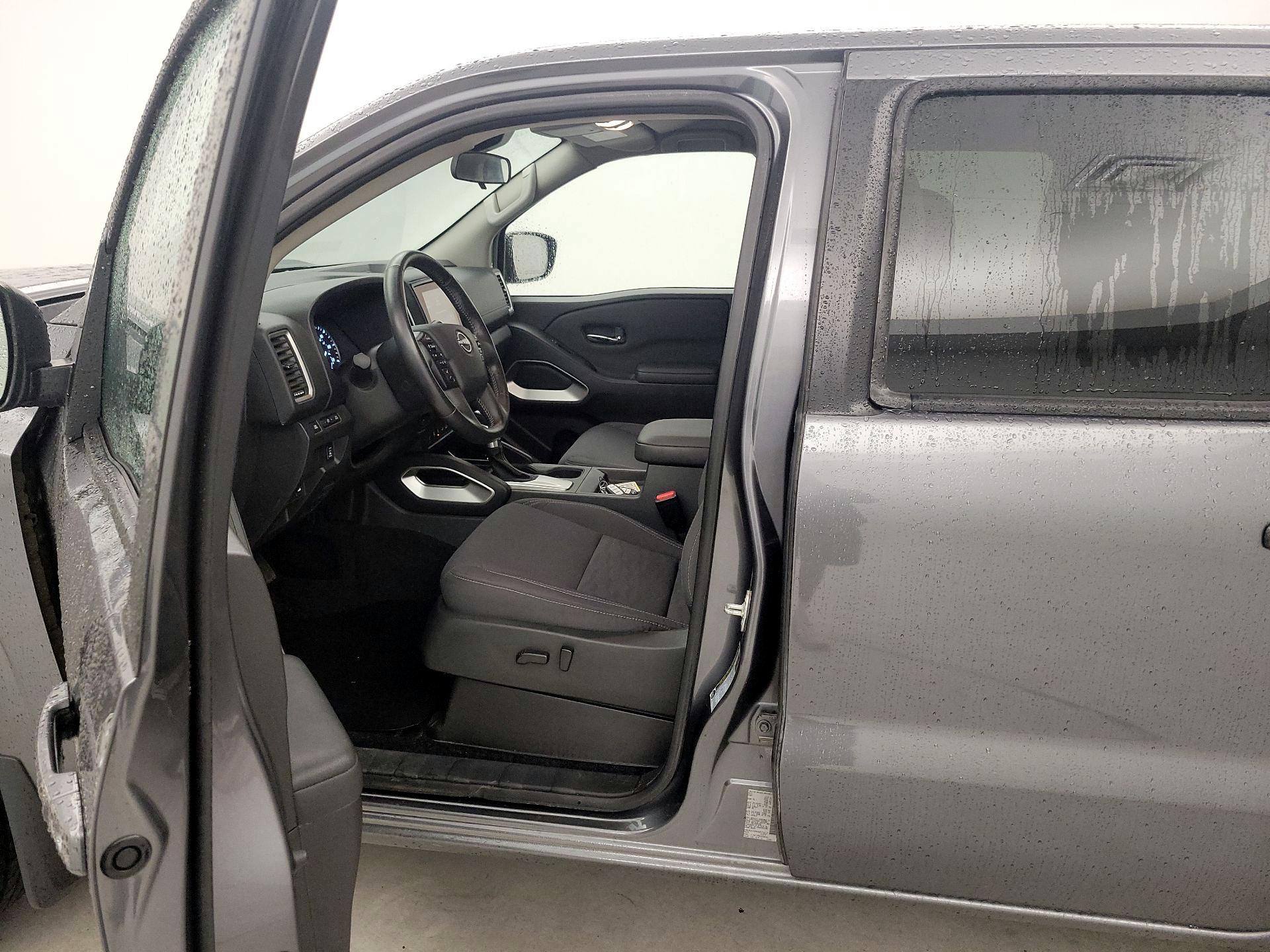 Thumbnail: 2023 Nissan Frontier - 9
