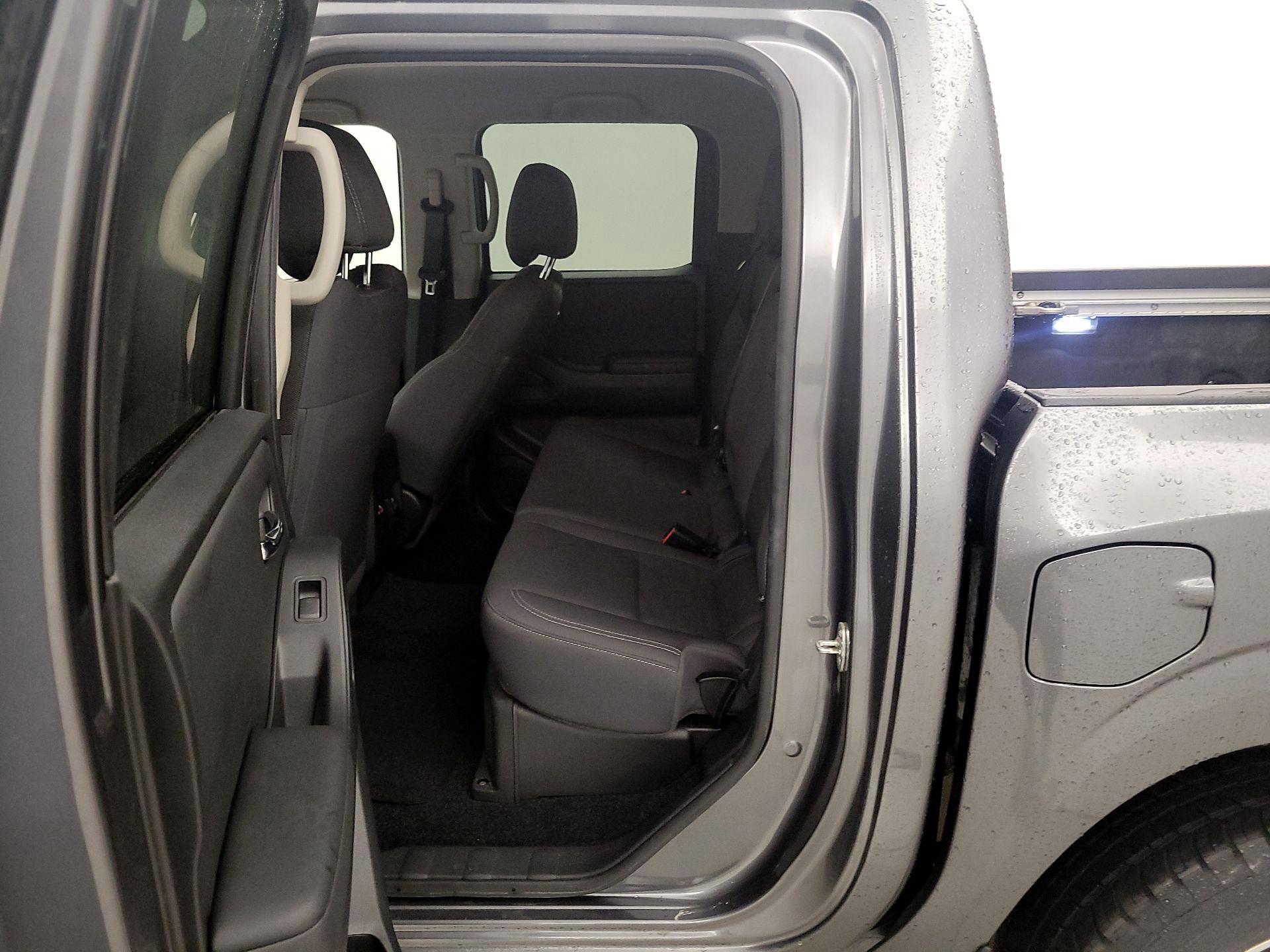 Thumbnail: 2023 Nissan Frontier - 17
