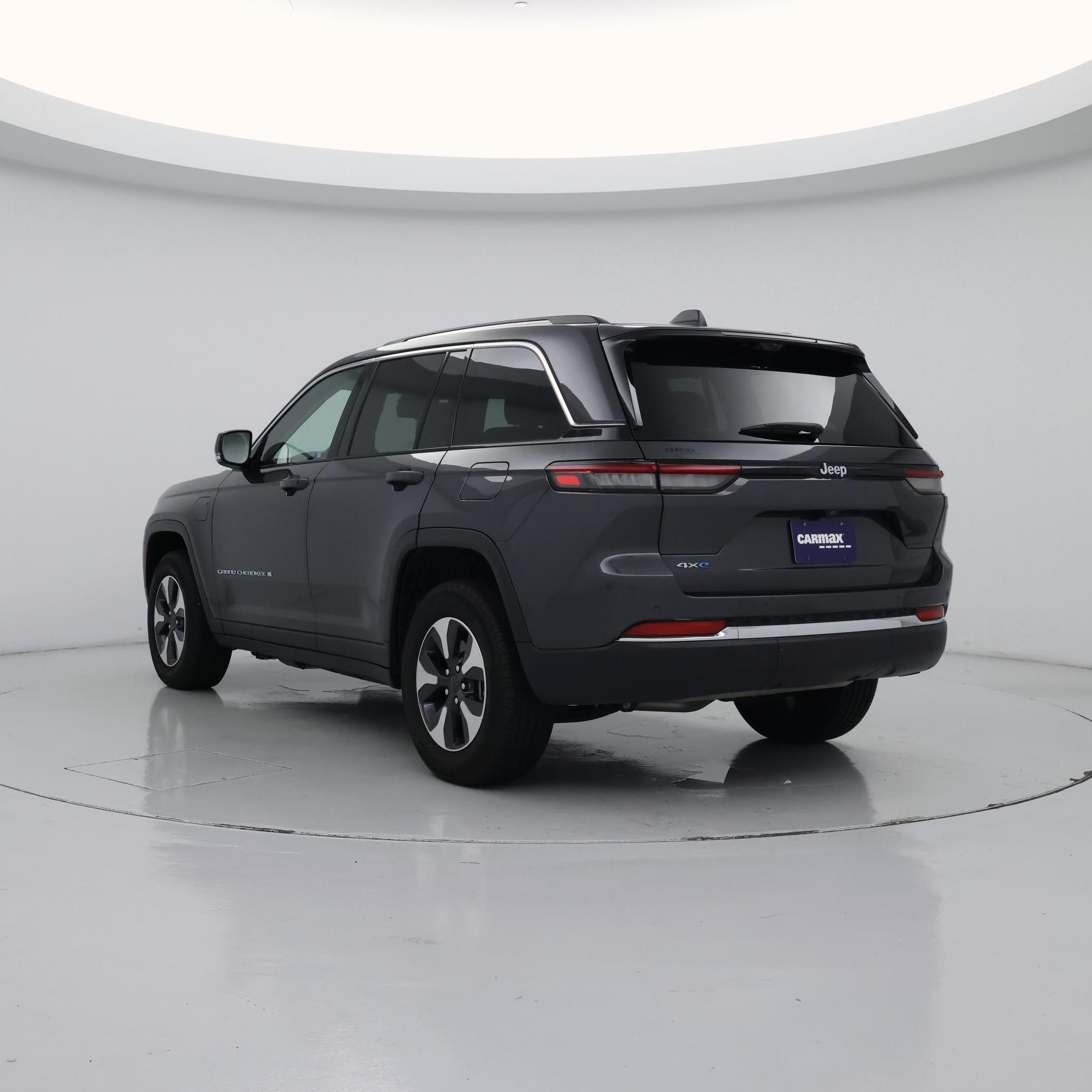 Thumbnail: 2023 Jeep Grand Cherokee - 2
