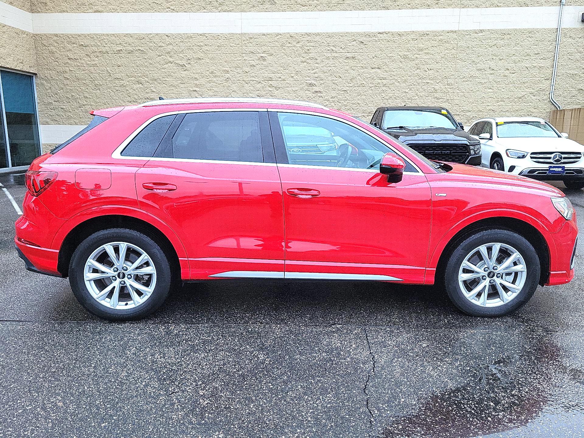 Thumbnail: 2025 Audi Q3 - 4