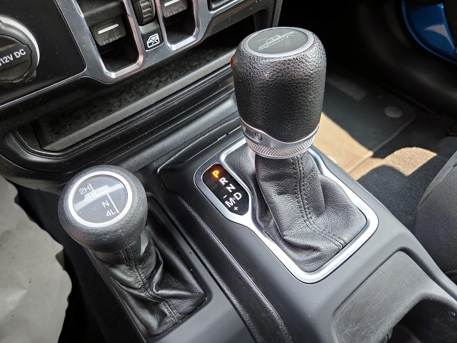 2020 Jeep Gladiator Sport S - Photo 18