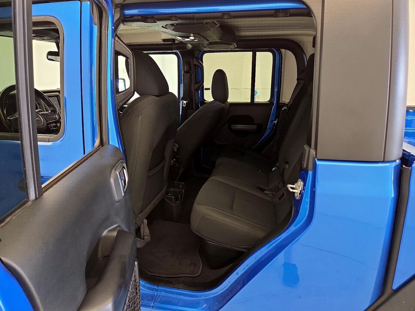 2020 Jeep Gladiator Sport S - Photo 20