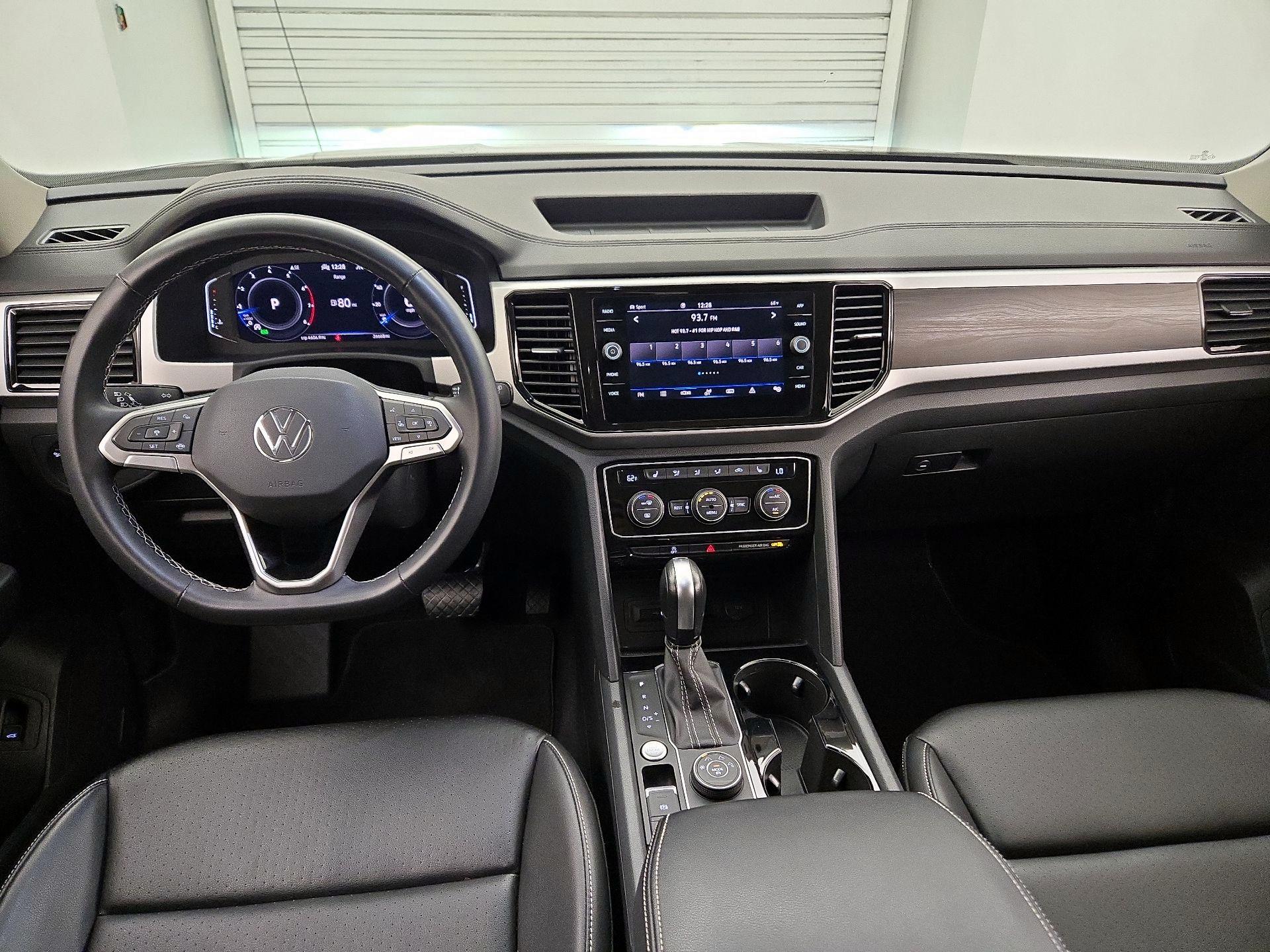 Thumbnail: 2022 Volkswagen Atlas - 9