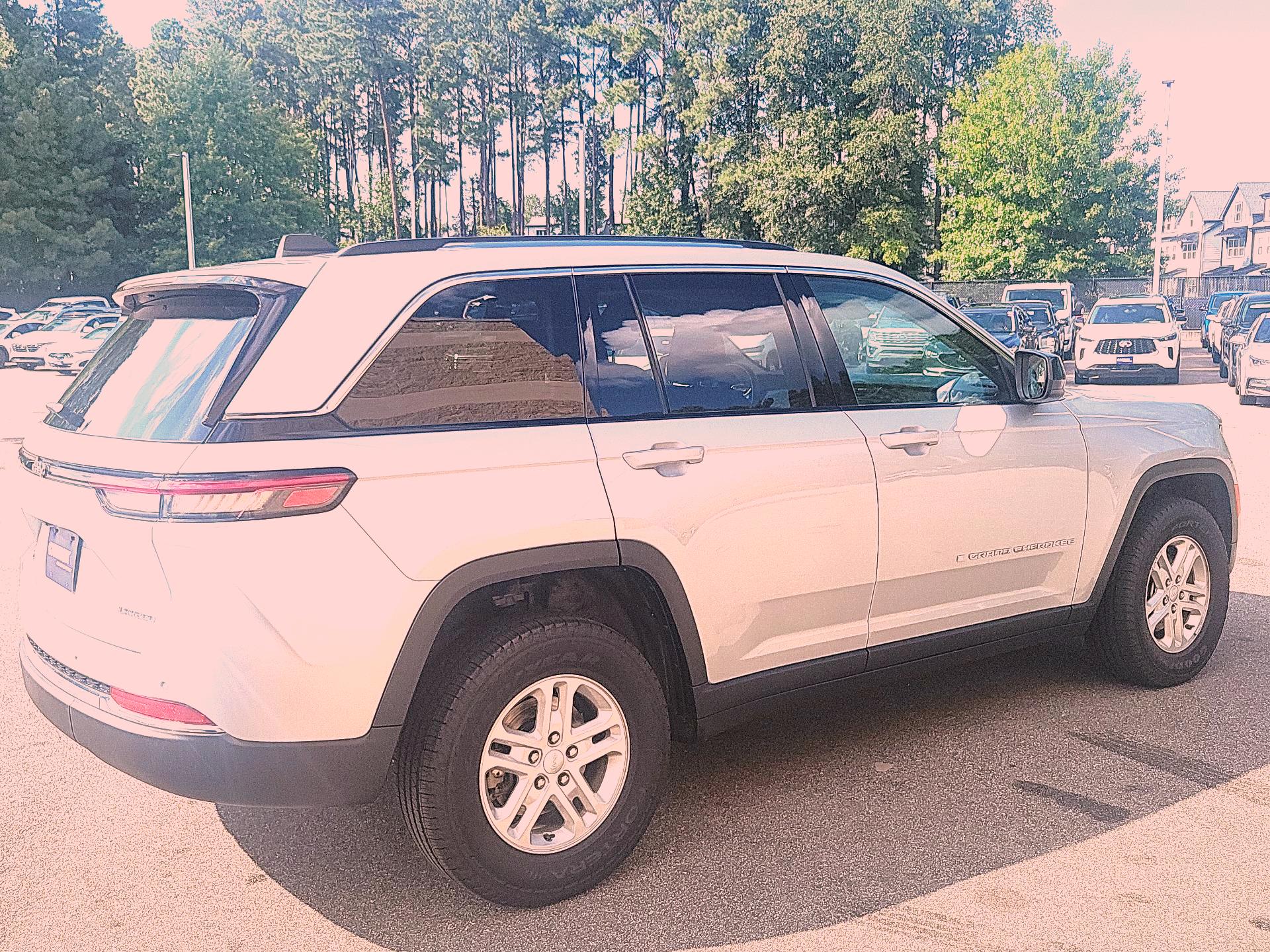 Thumbnail: 2023 Jeep Grand Cherokee - 5