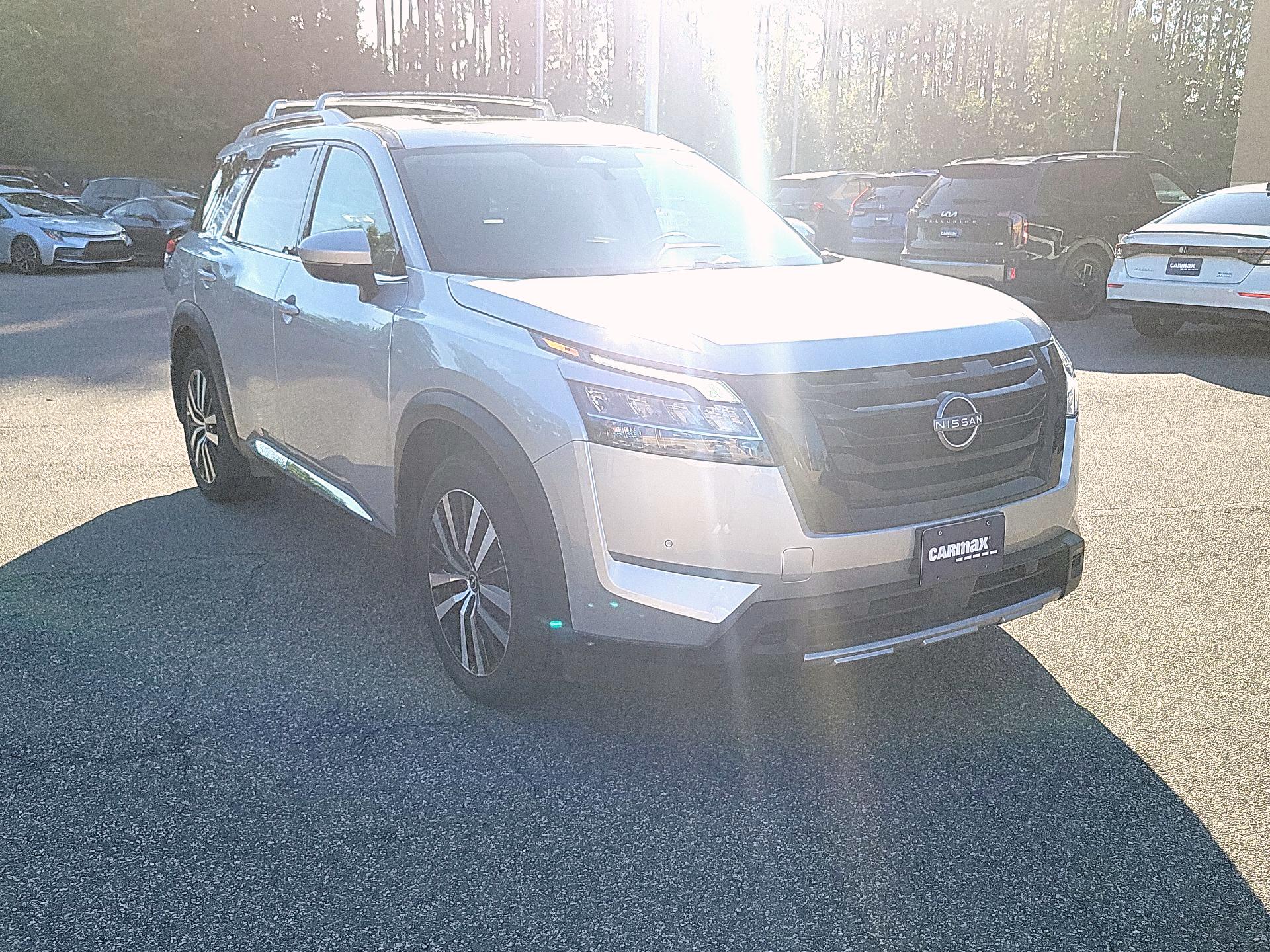 Thumbnail: 2024 Nissan Pathfinder - 1