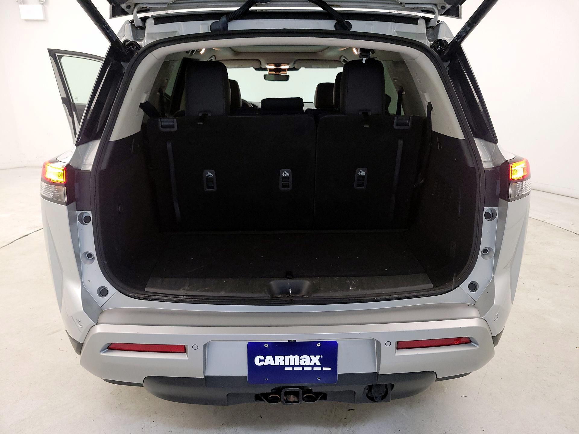 Thumbnail: 2024 Nissan Pathfinder - 18