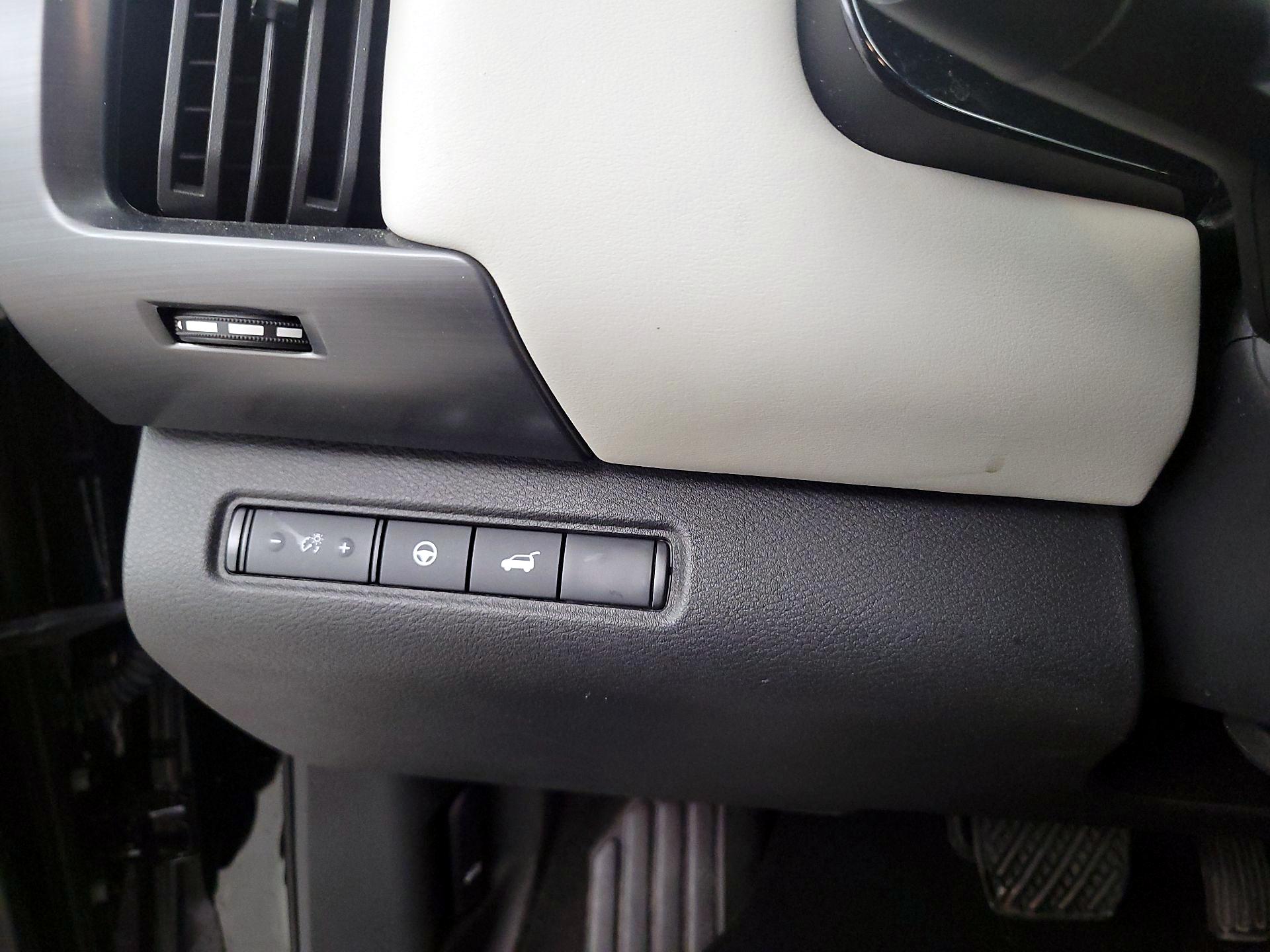 Thumbnail: 2024 Nissan Pathfinder - 11