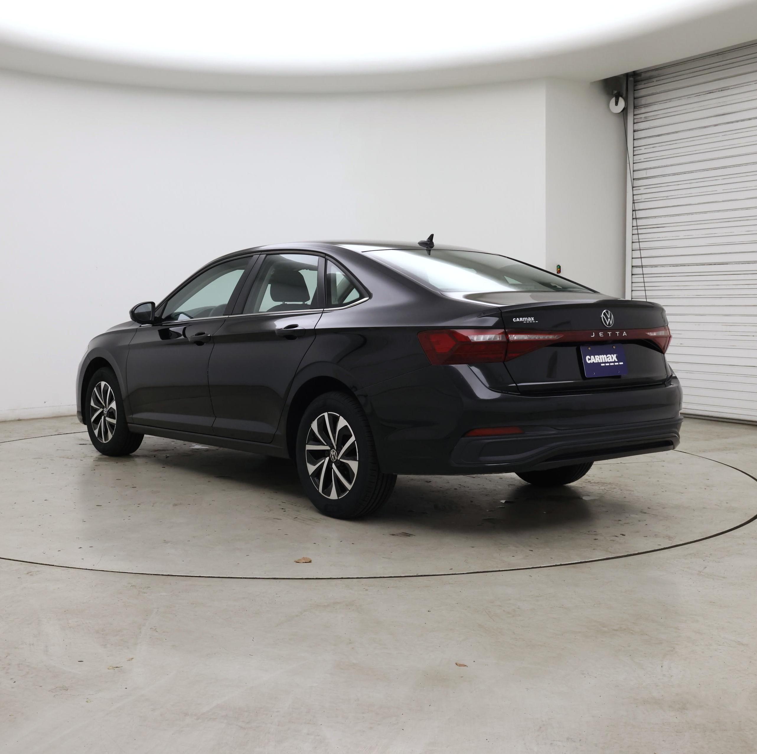 Thumbnail: 2025 Volkswagen Jetta - 2