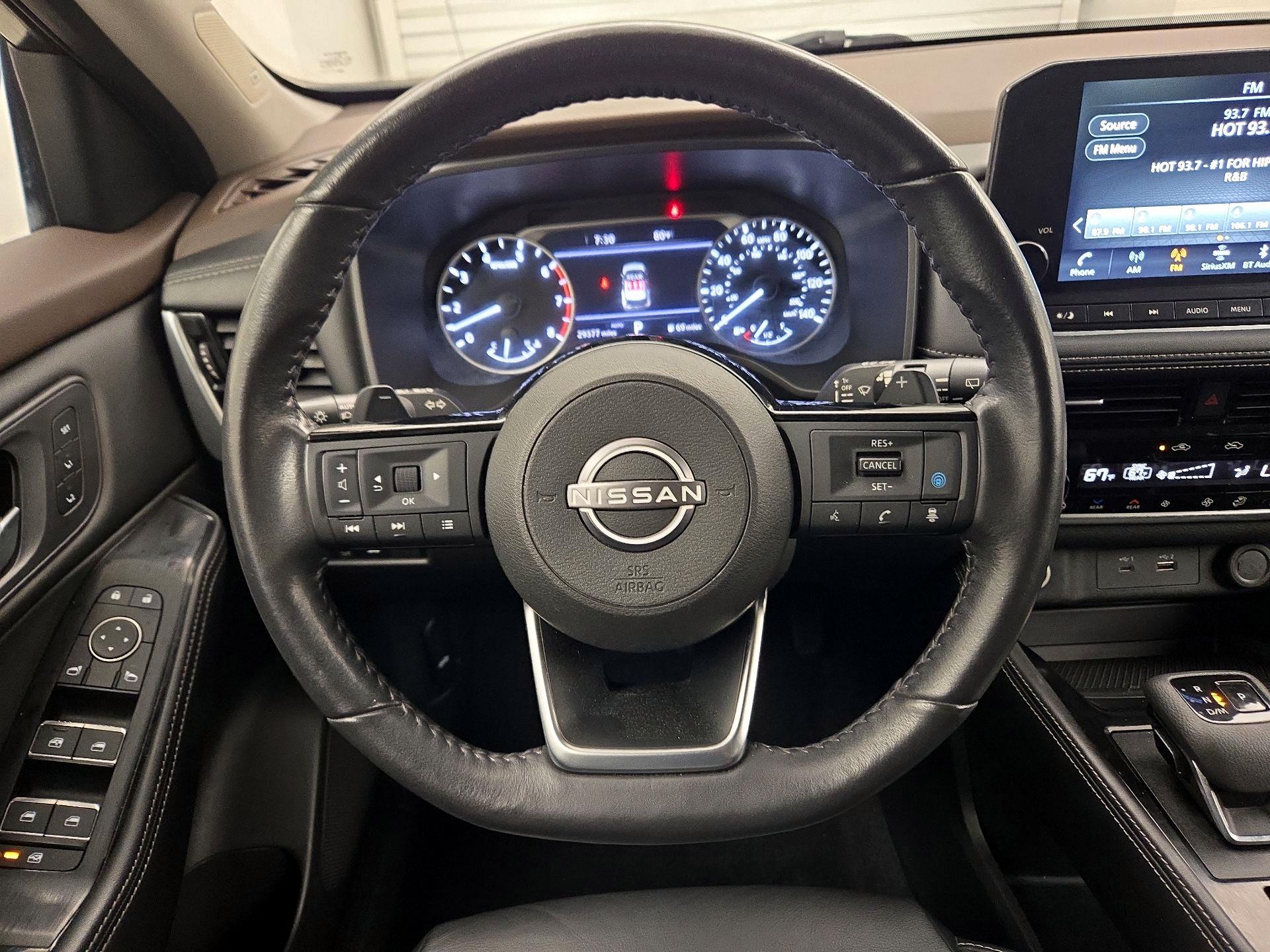 Thumbnail: 2023 Nissan Rogue - 10