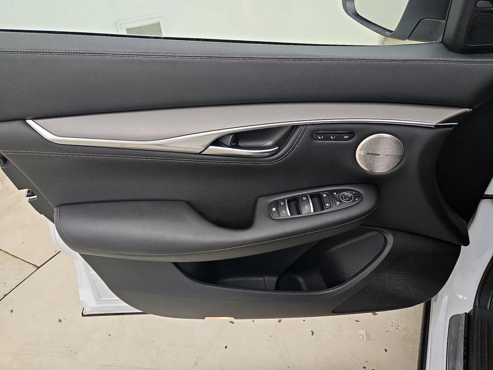 2023 INFINITI QX55 Essential - Photo 13