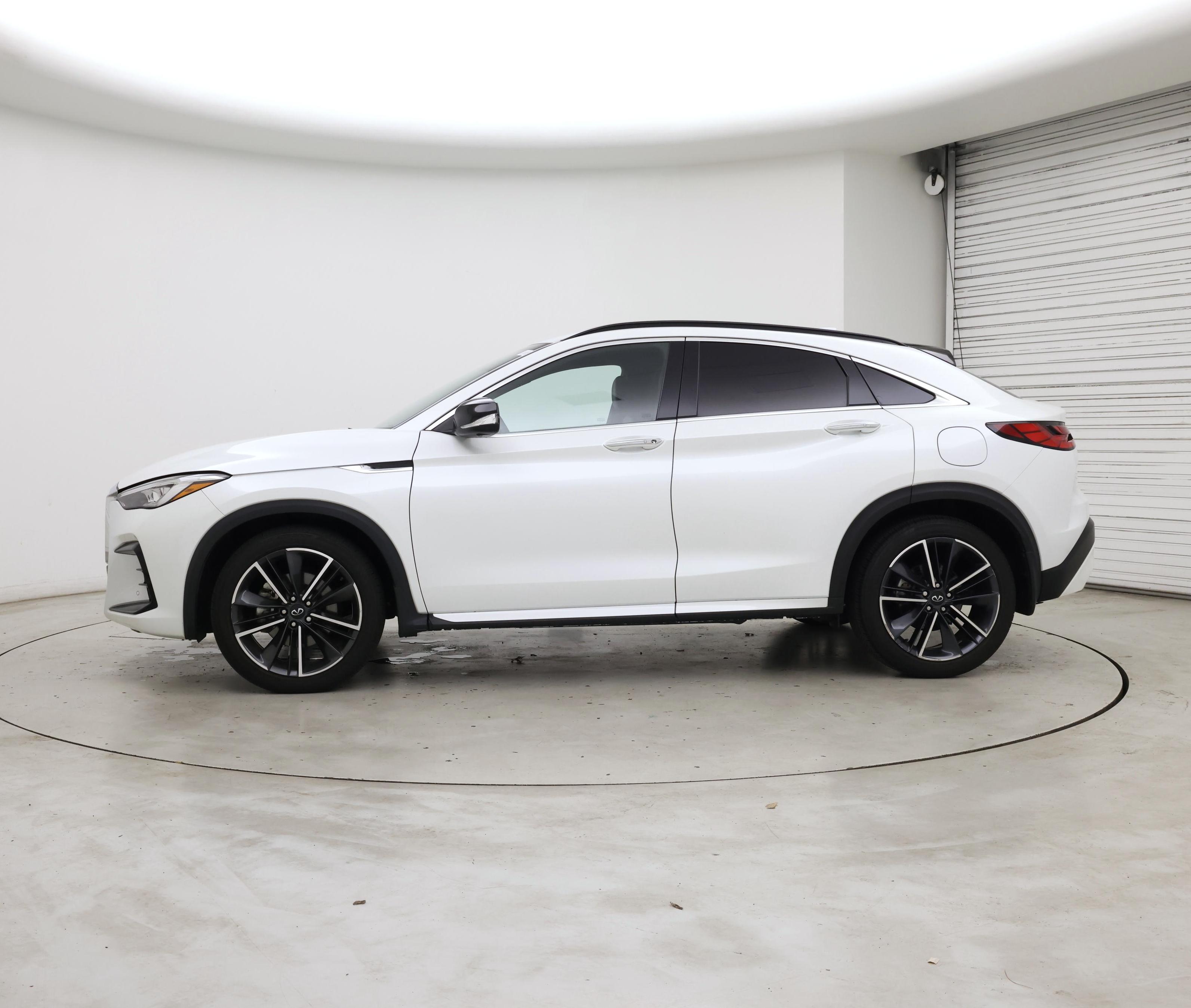 Thumbnail: 2023 INFINITI QX55 - 3
