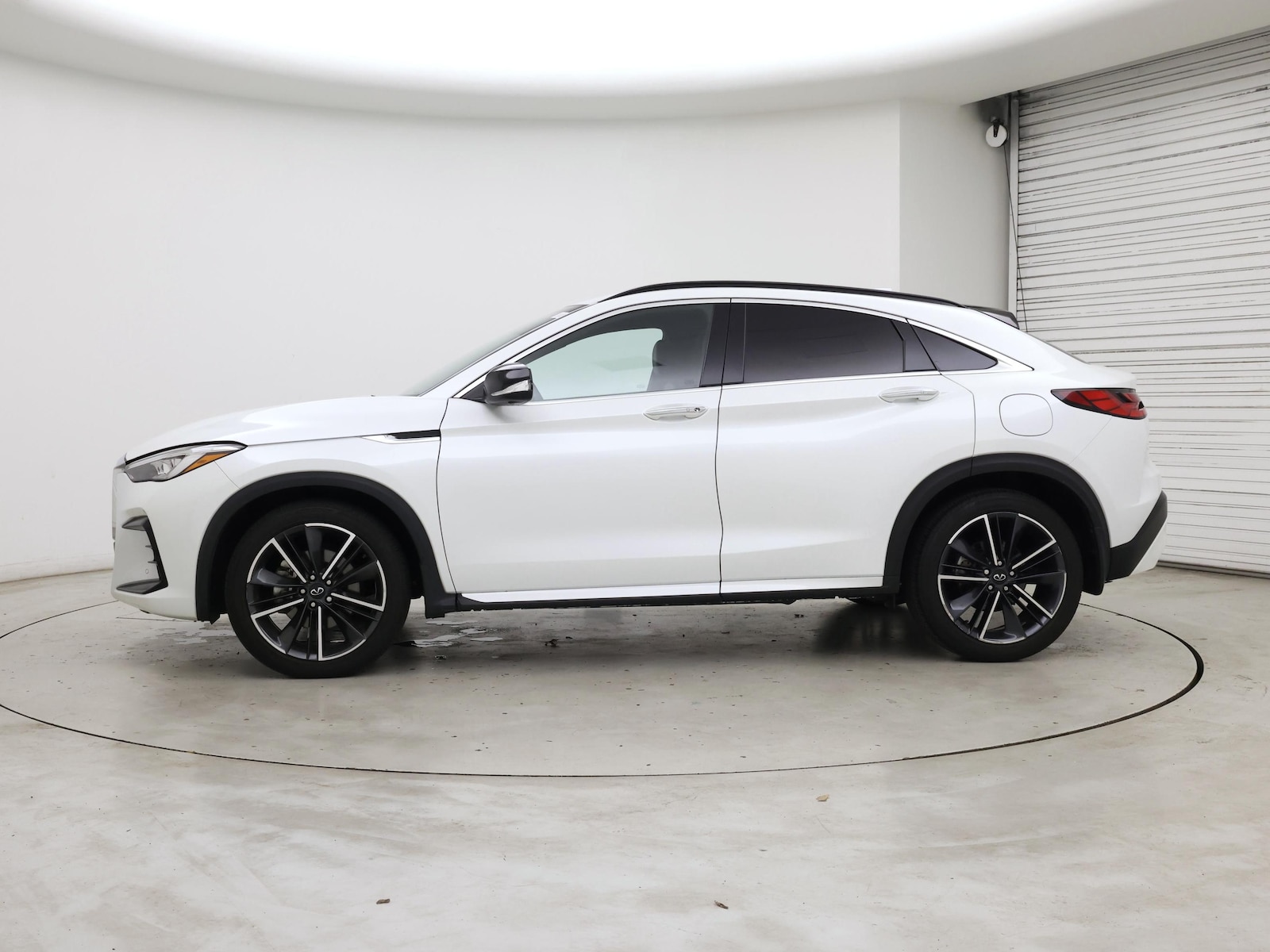 2023 INFINITI QX55 Essential - Photo 4