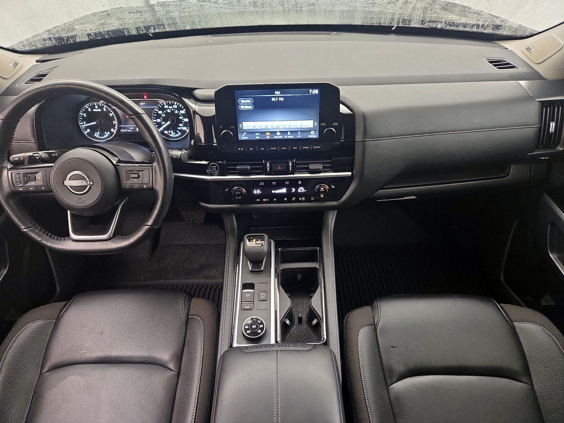 Thumbnail: 2024 Nissan Pathfinder - 9
