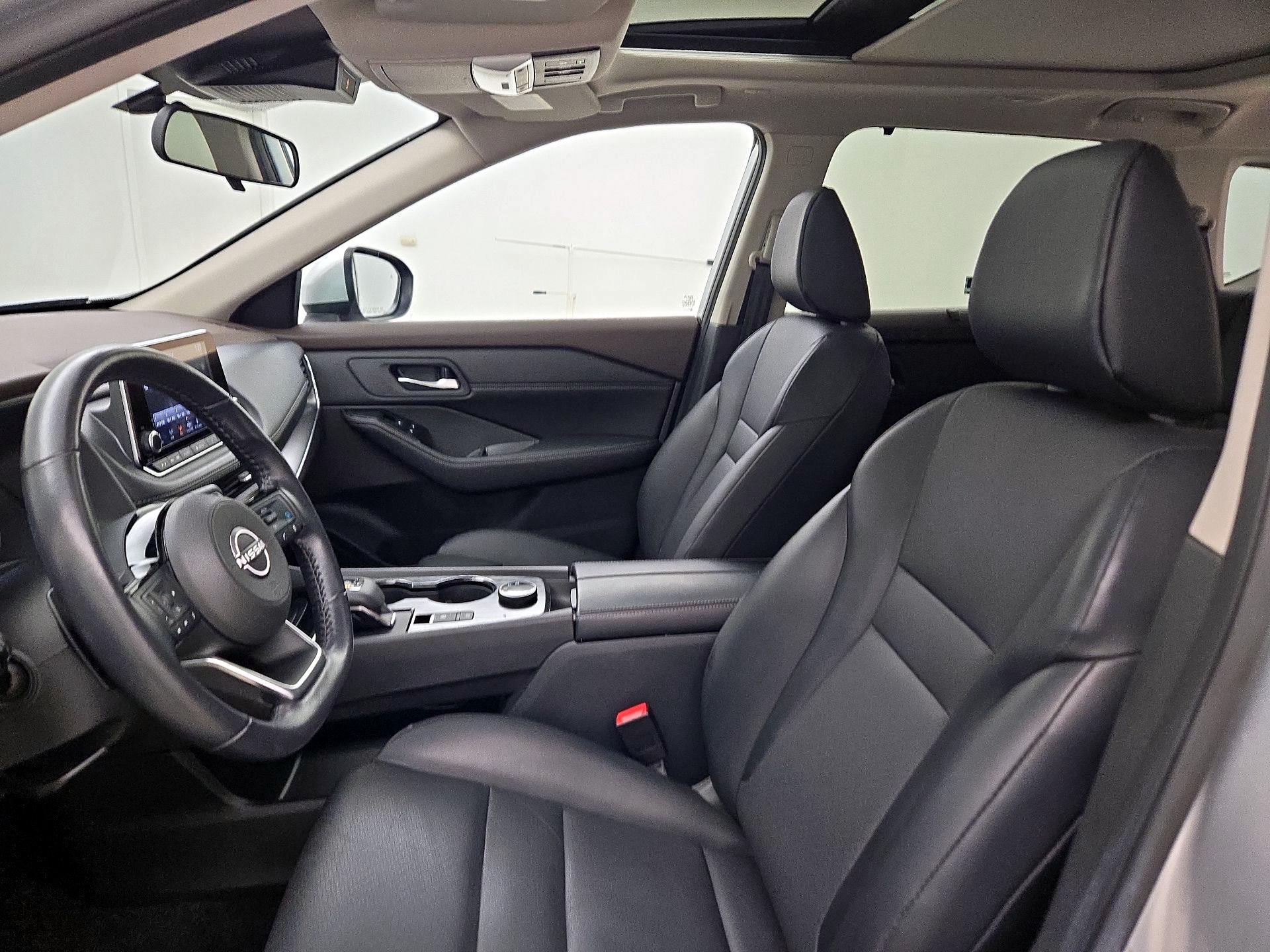 Thumbnail: 2023 Nissan Rogue - 11