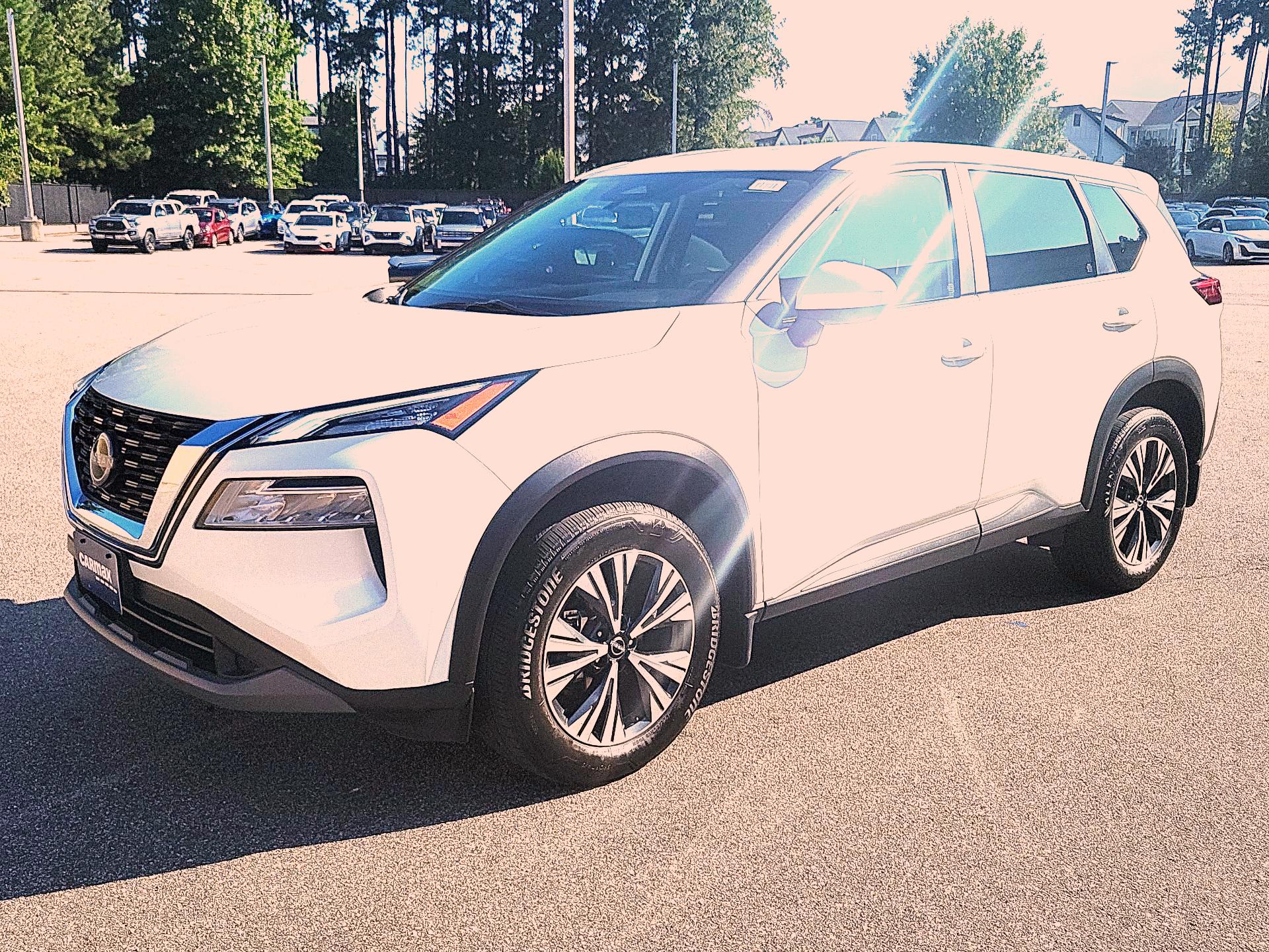Thumbnail: 2023 Nissan Rogue - 3