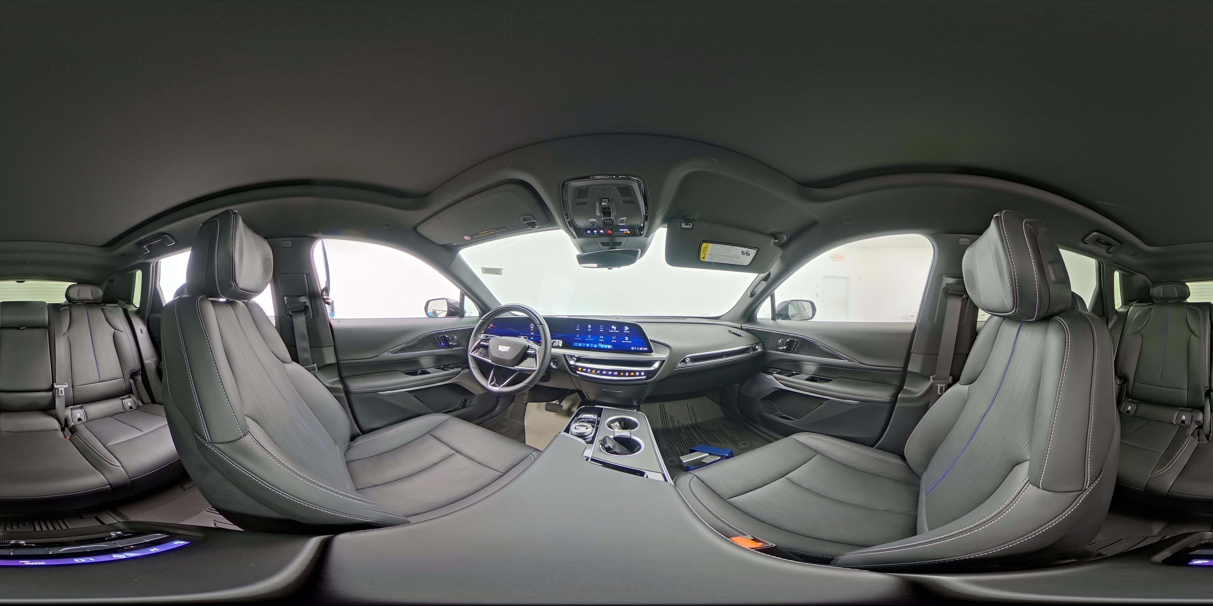 2024 Cadillac LYRIQ Luxury 3 - Photo 24