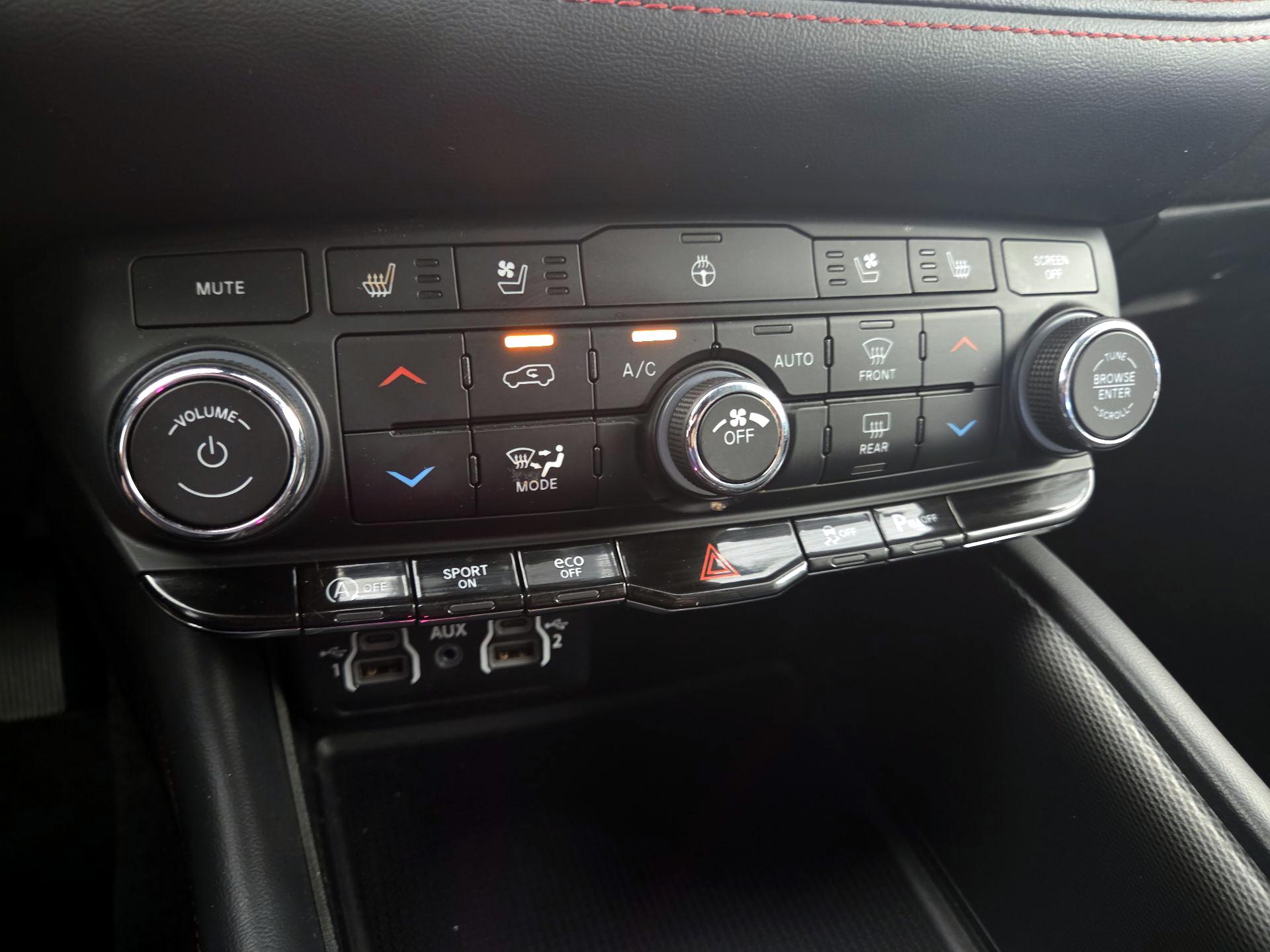 Thumbnail: 2023 Dodge Durango - 17