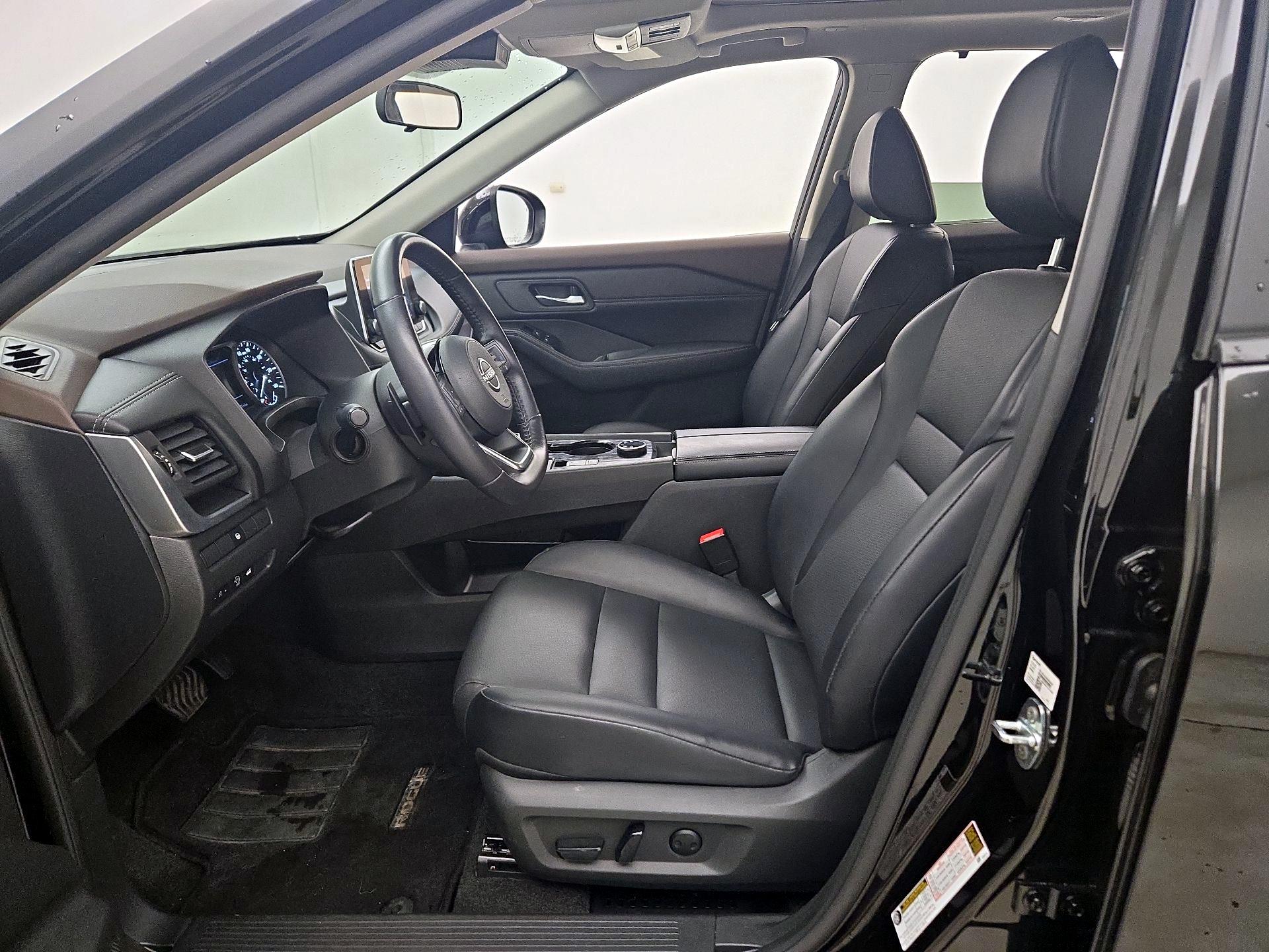 Thumbnail: 2023 Nissan Rogue - 11