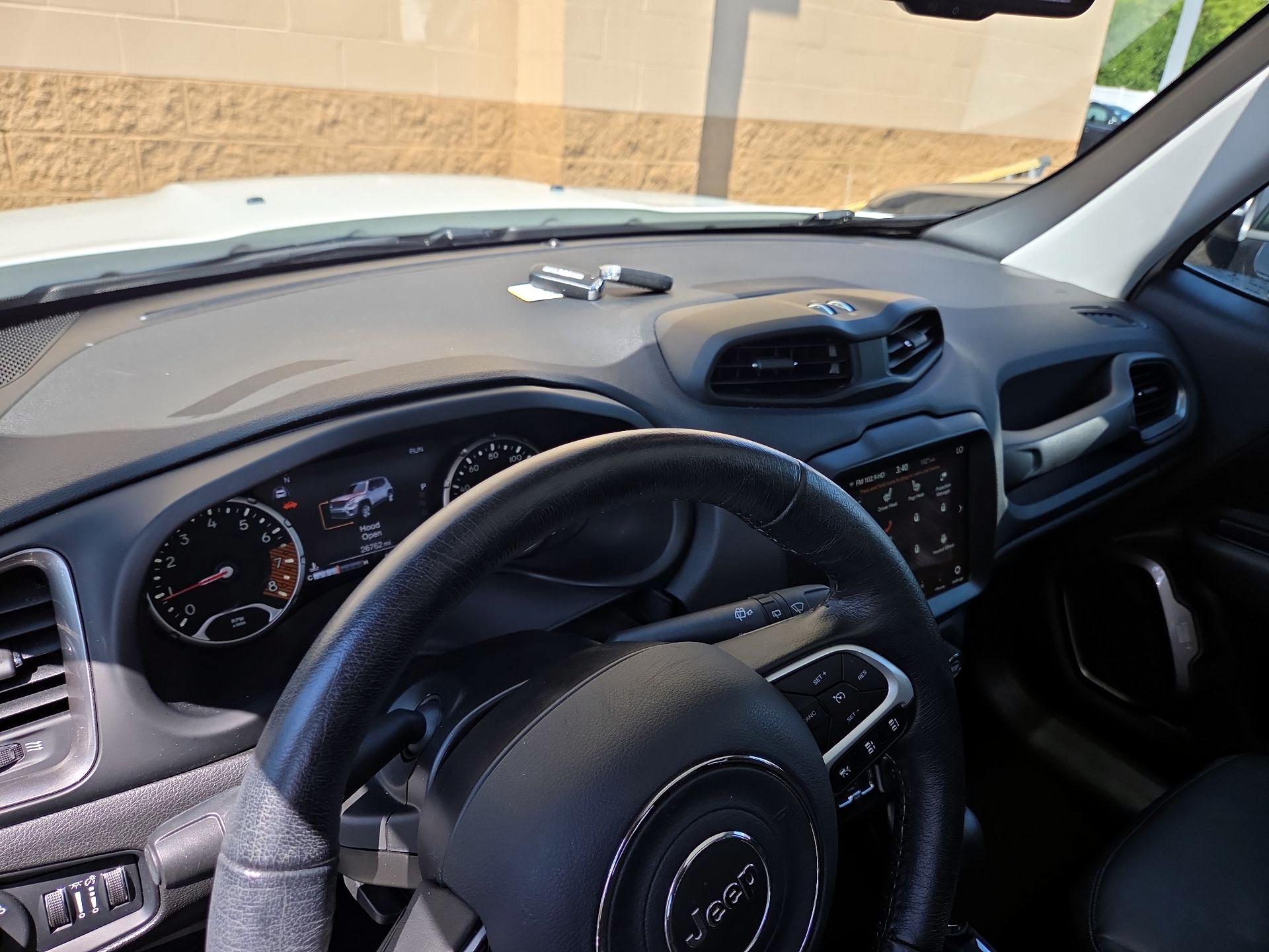 Thumbnail: 2023 Jeep Renegade - 9