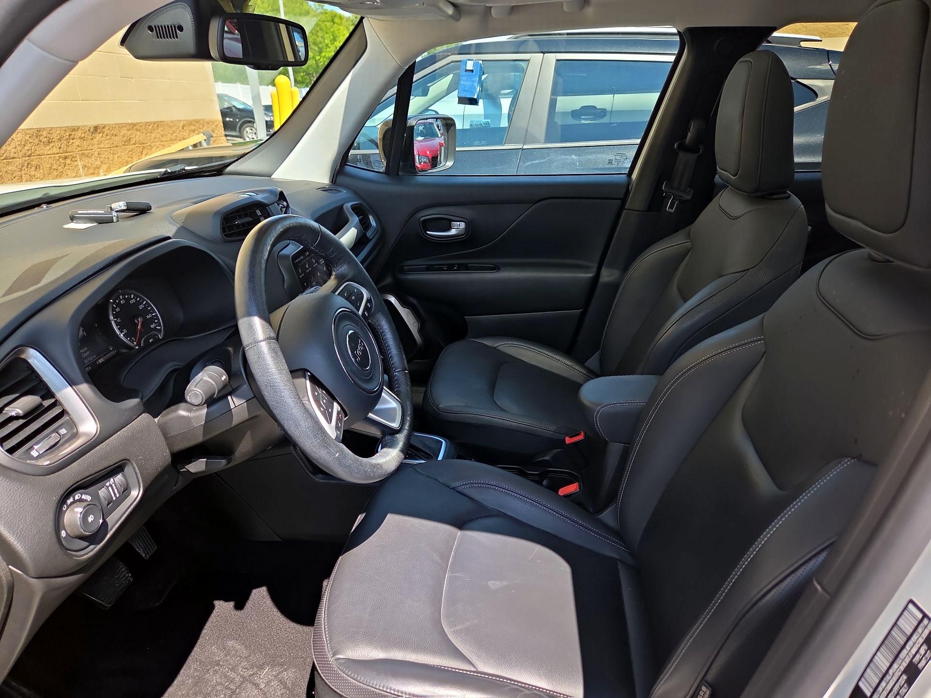 Thumbnail: 2023 Jeep Renegade - 11