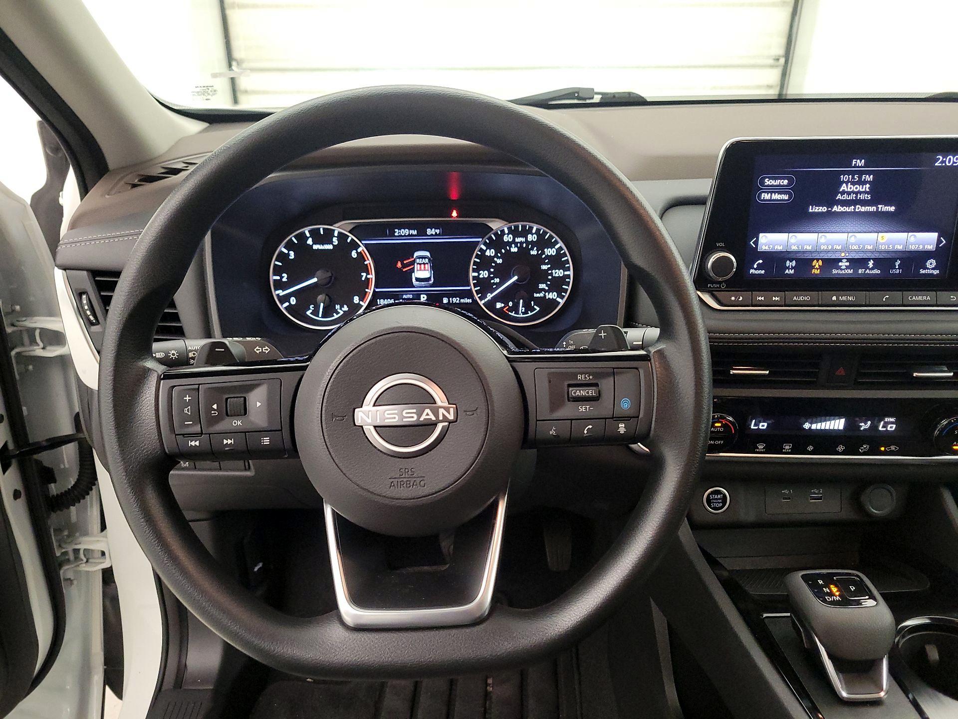 Thumbnail: 2023 Nissan Rogue - 10