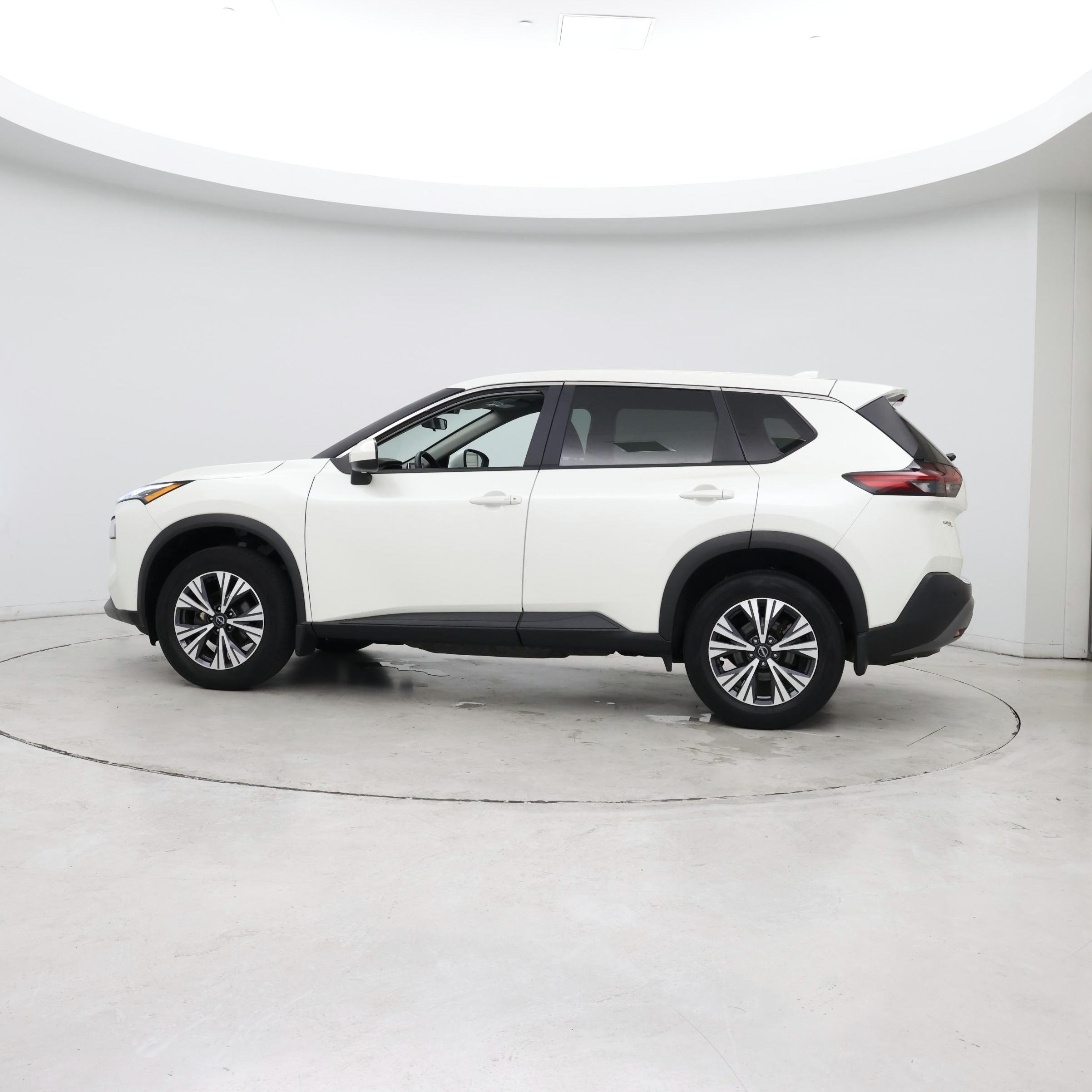 Thumbnail: 2023 Nissan Rogue - 3