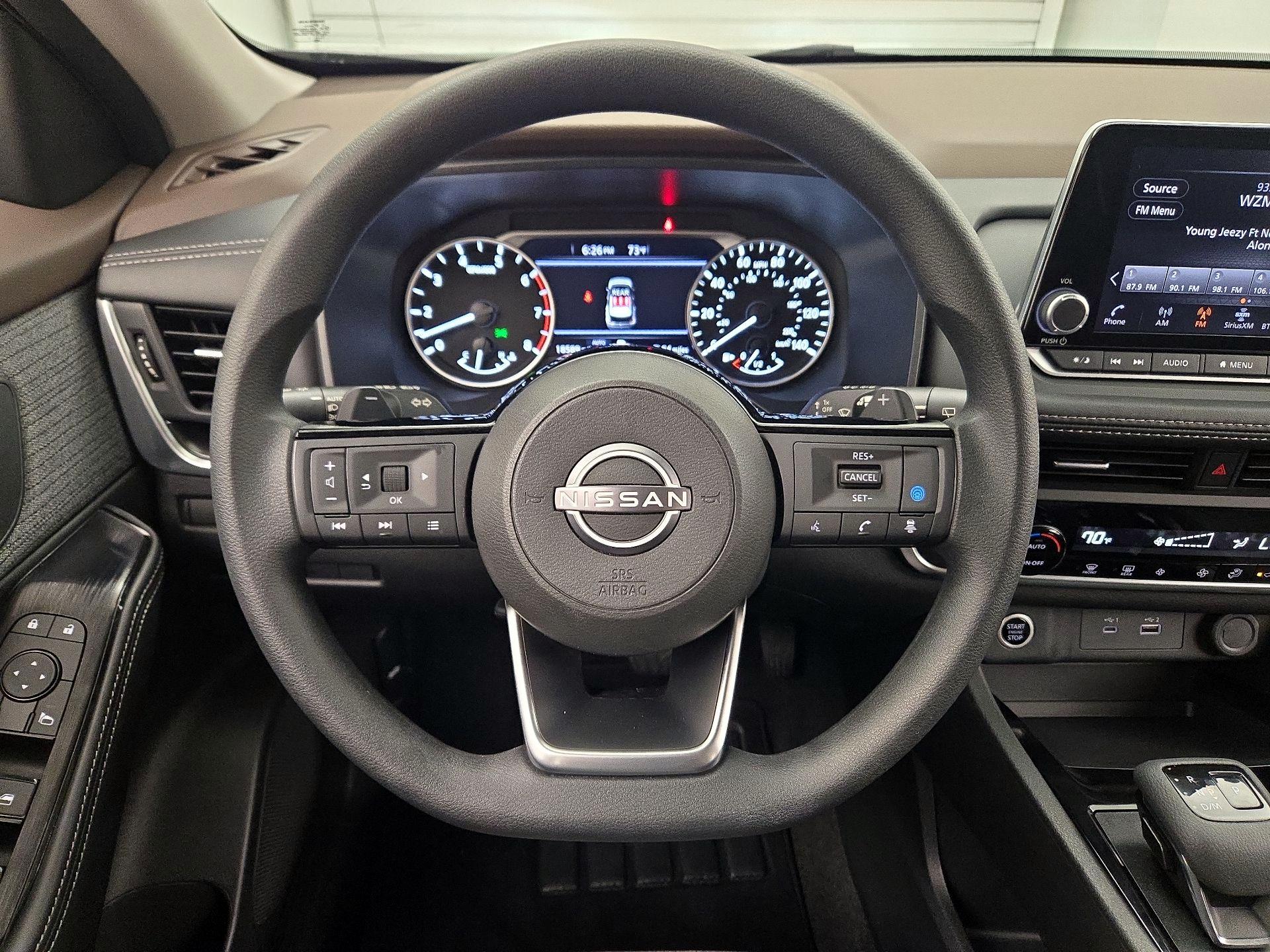 Thumbnail: 2023 Nissan Rogue - 10