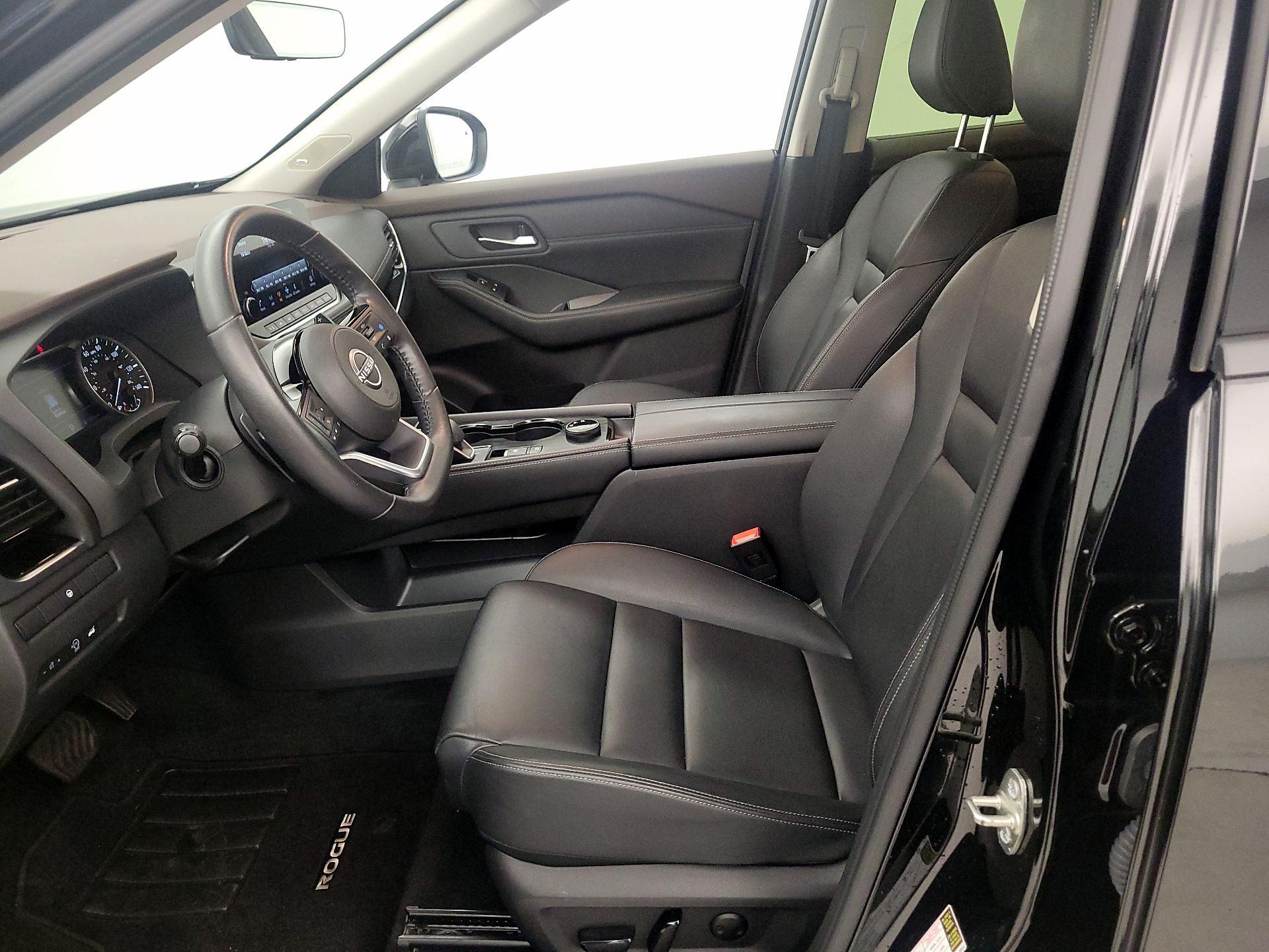 Thumbnail: 2023 Nissan Rogue - 9