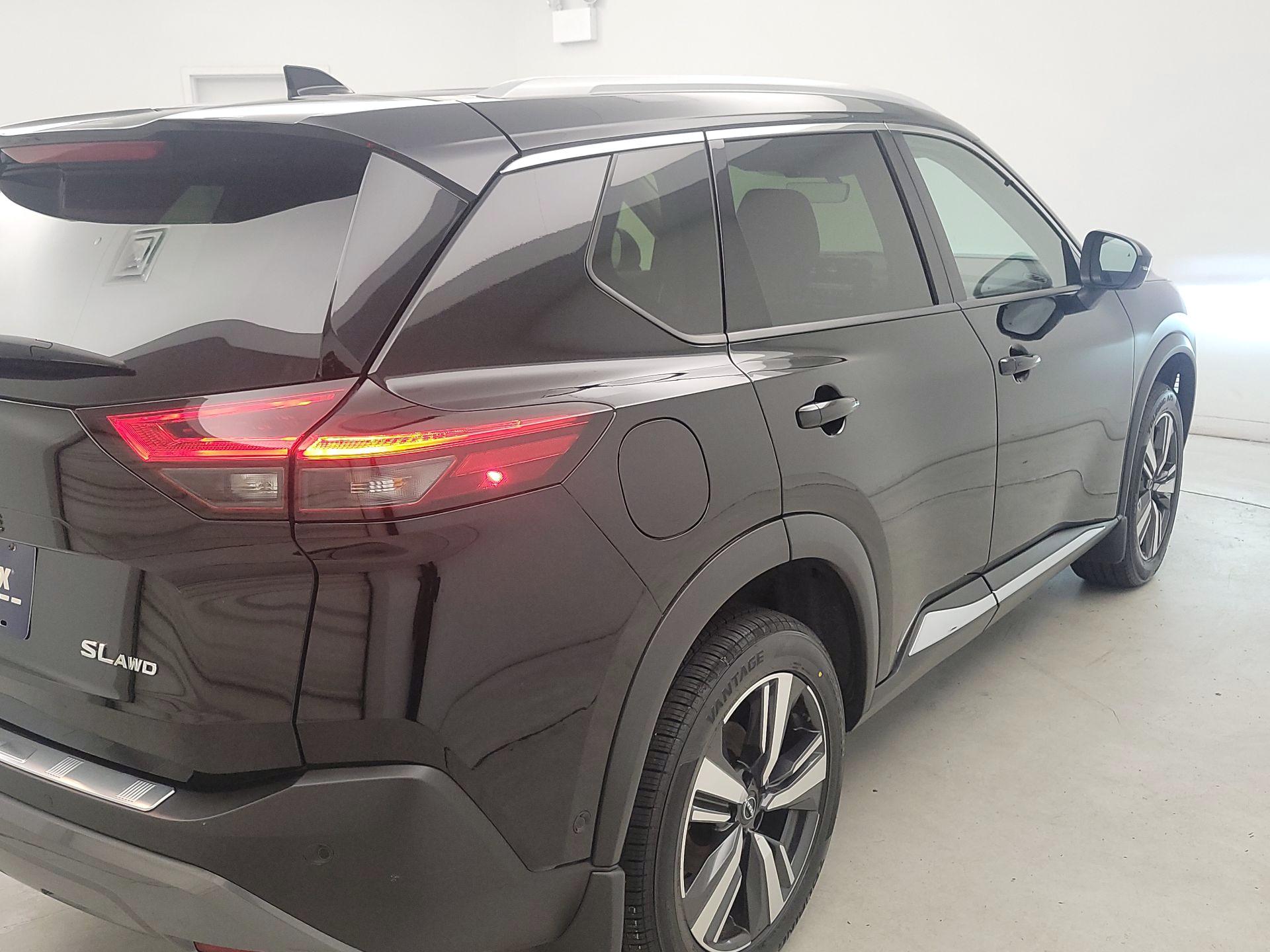 Thumbnail: 2023 Nissan Rogue - 5