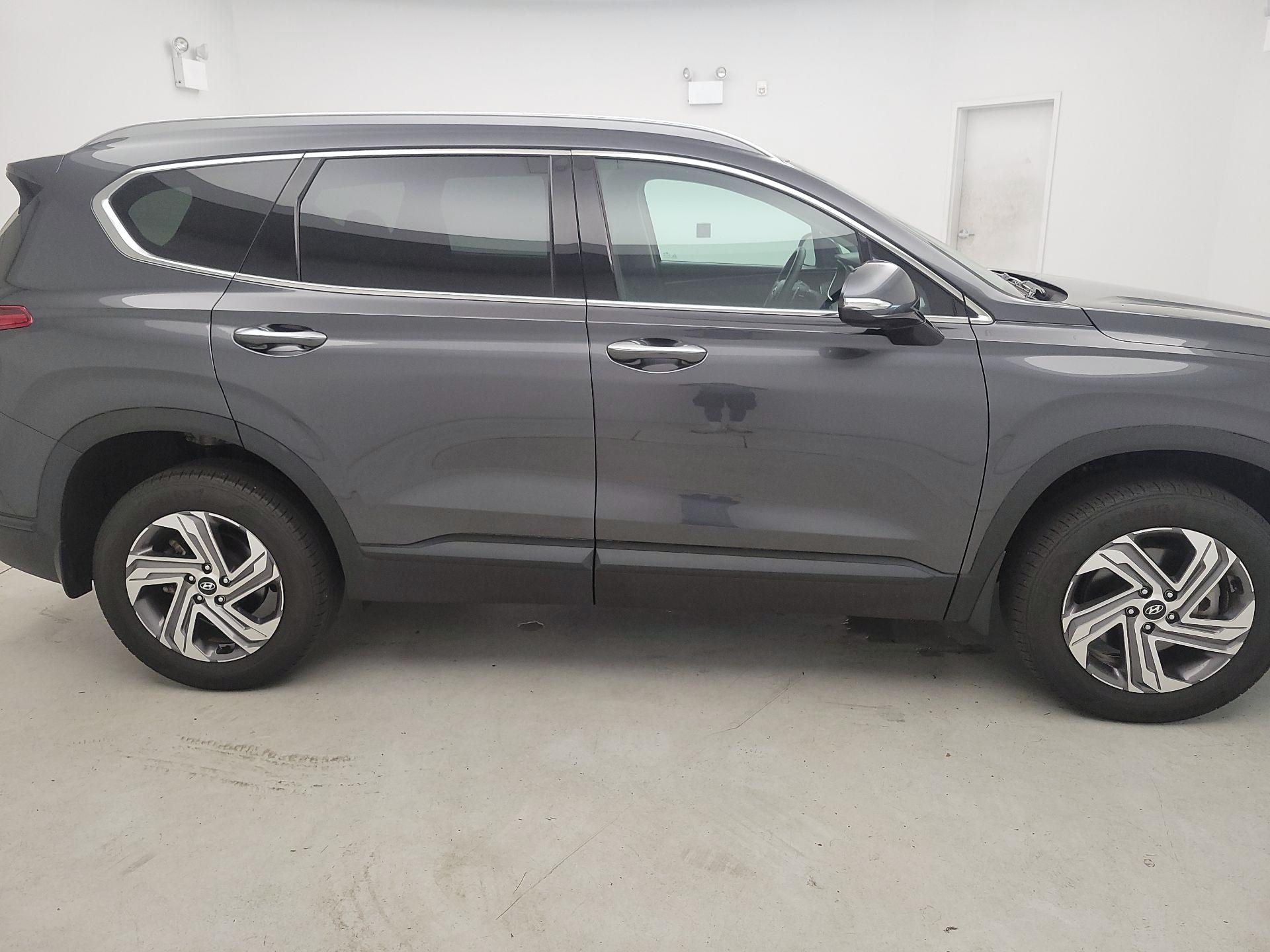 Thumbnail: 2023 Hyundai Santa Fe - 4
