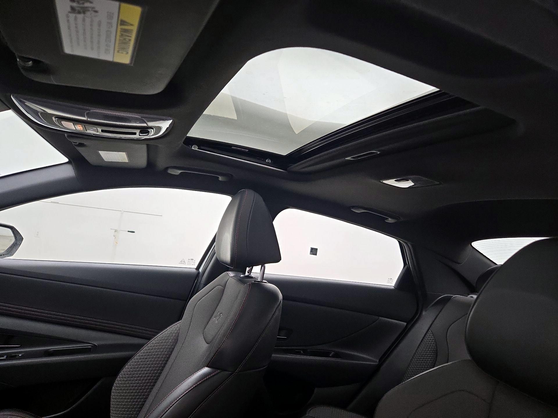 Thumbnail: 2023 Hyundai Elantra - 19