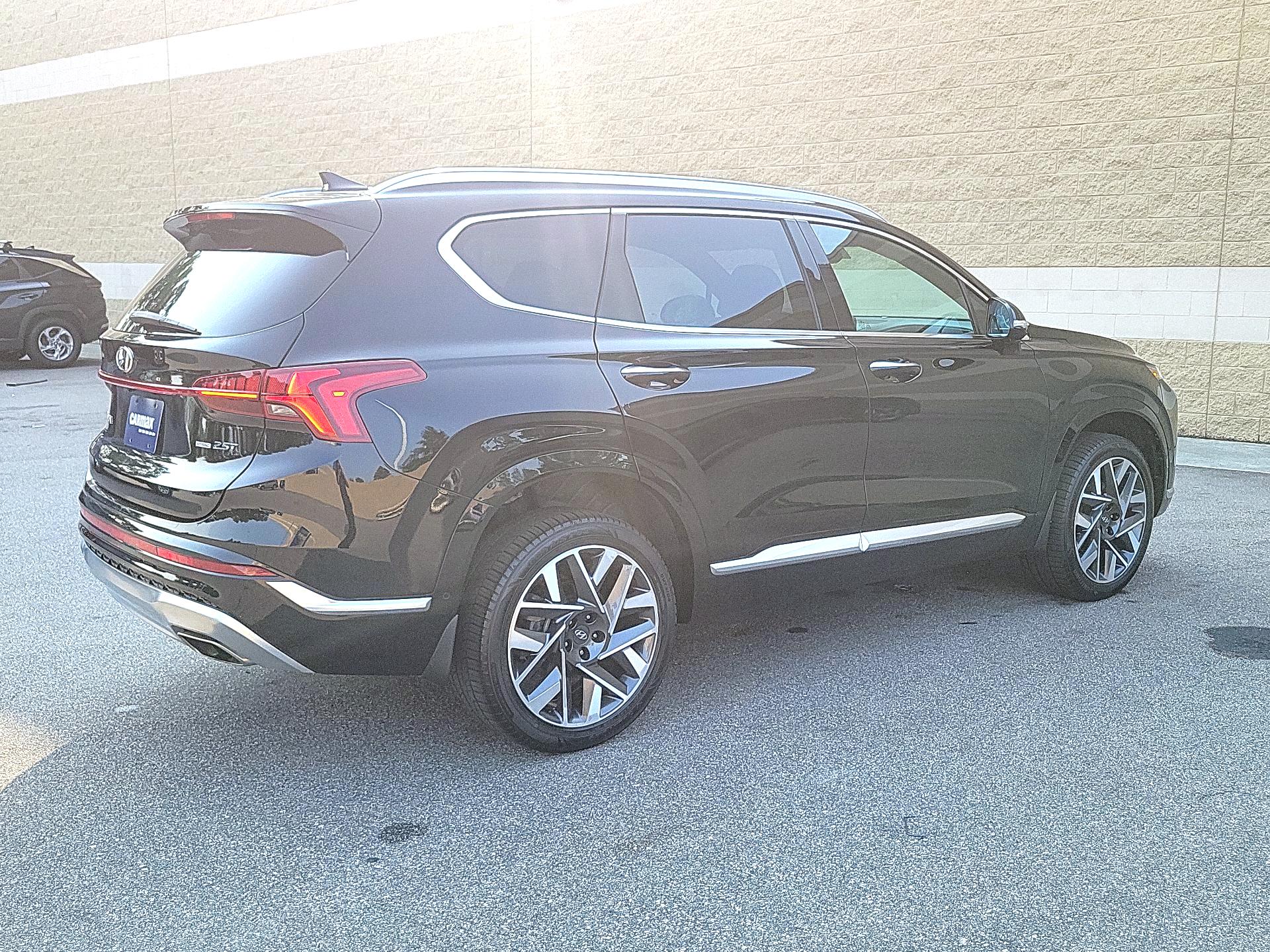 Thumbnail: 2023 Hyundai Santa Fe - 5