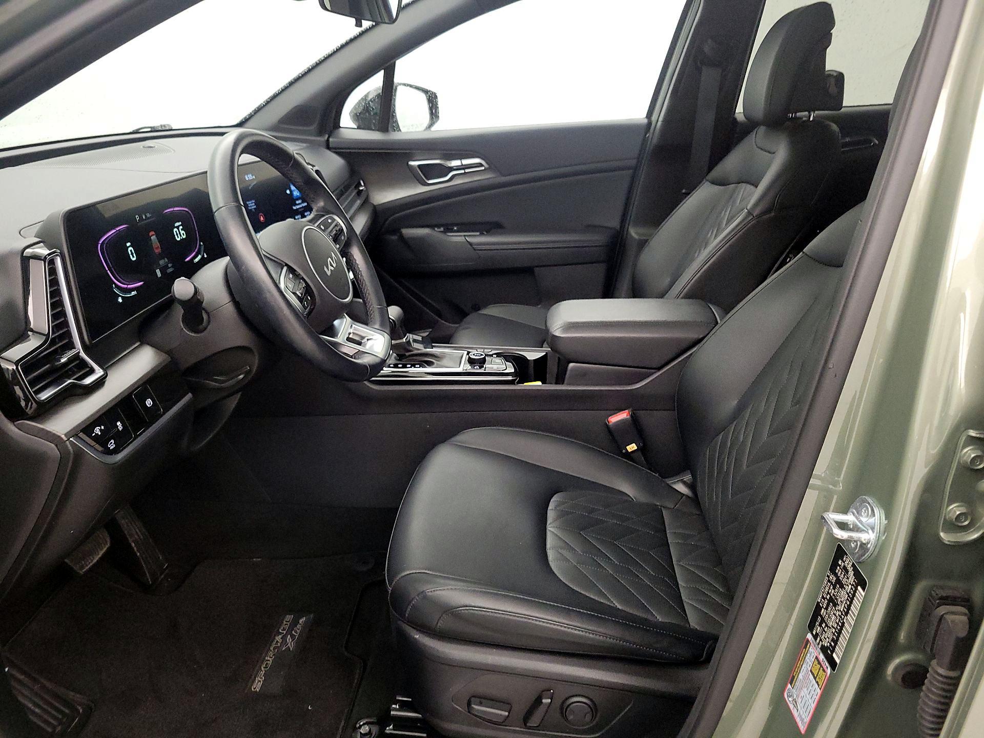 Thumbnail: 2023 Kia Sportage - 9