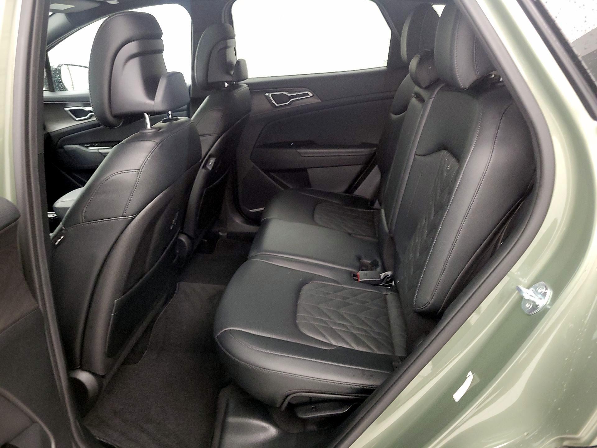 Thumbnail: 2023 Kia Sportage - 19
