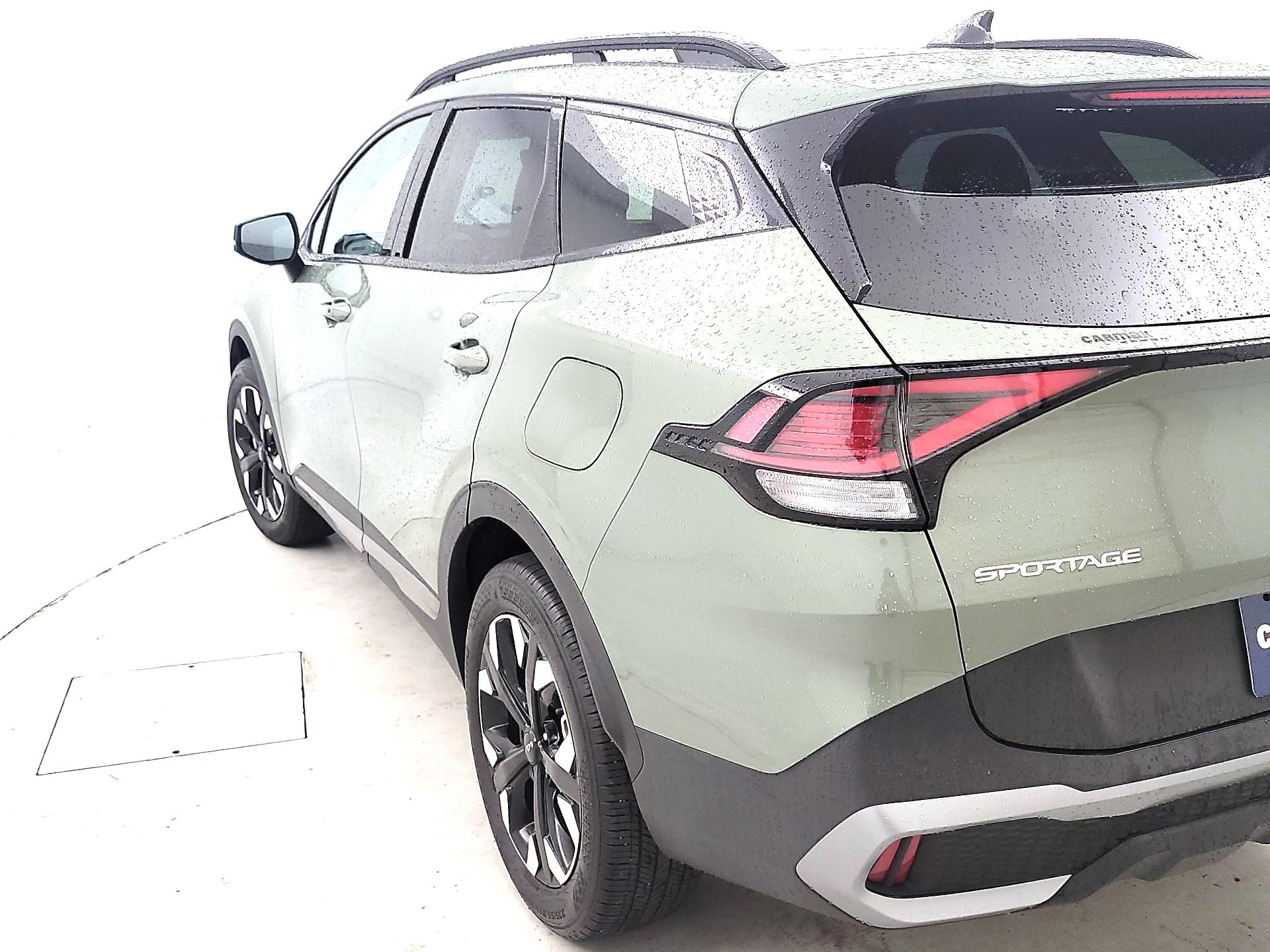 Thumbnail: 2023 Kia Sportage - 7