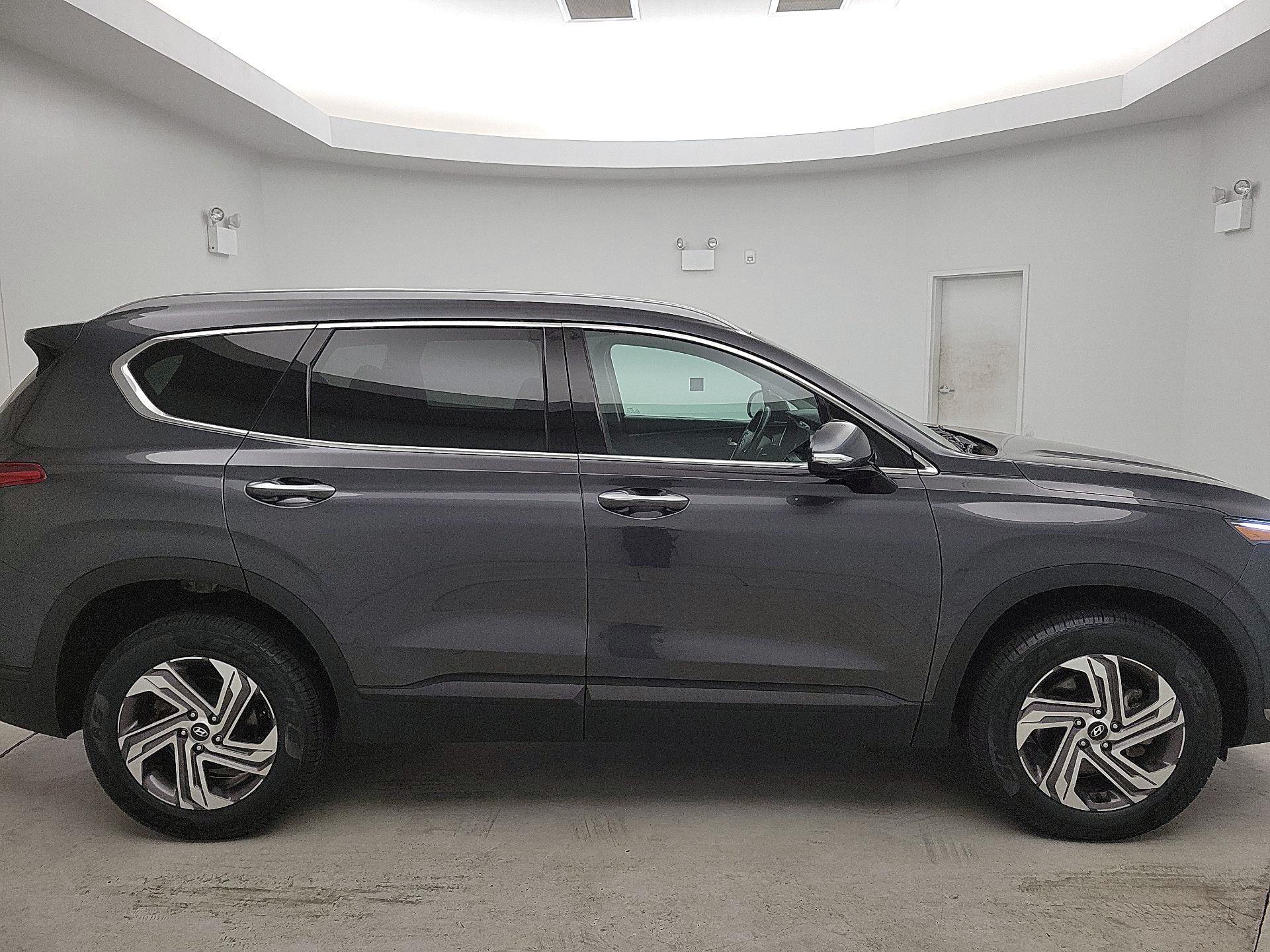 Thumbnail: 2023 Hyundai Santa Fe - 4
