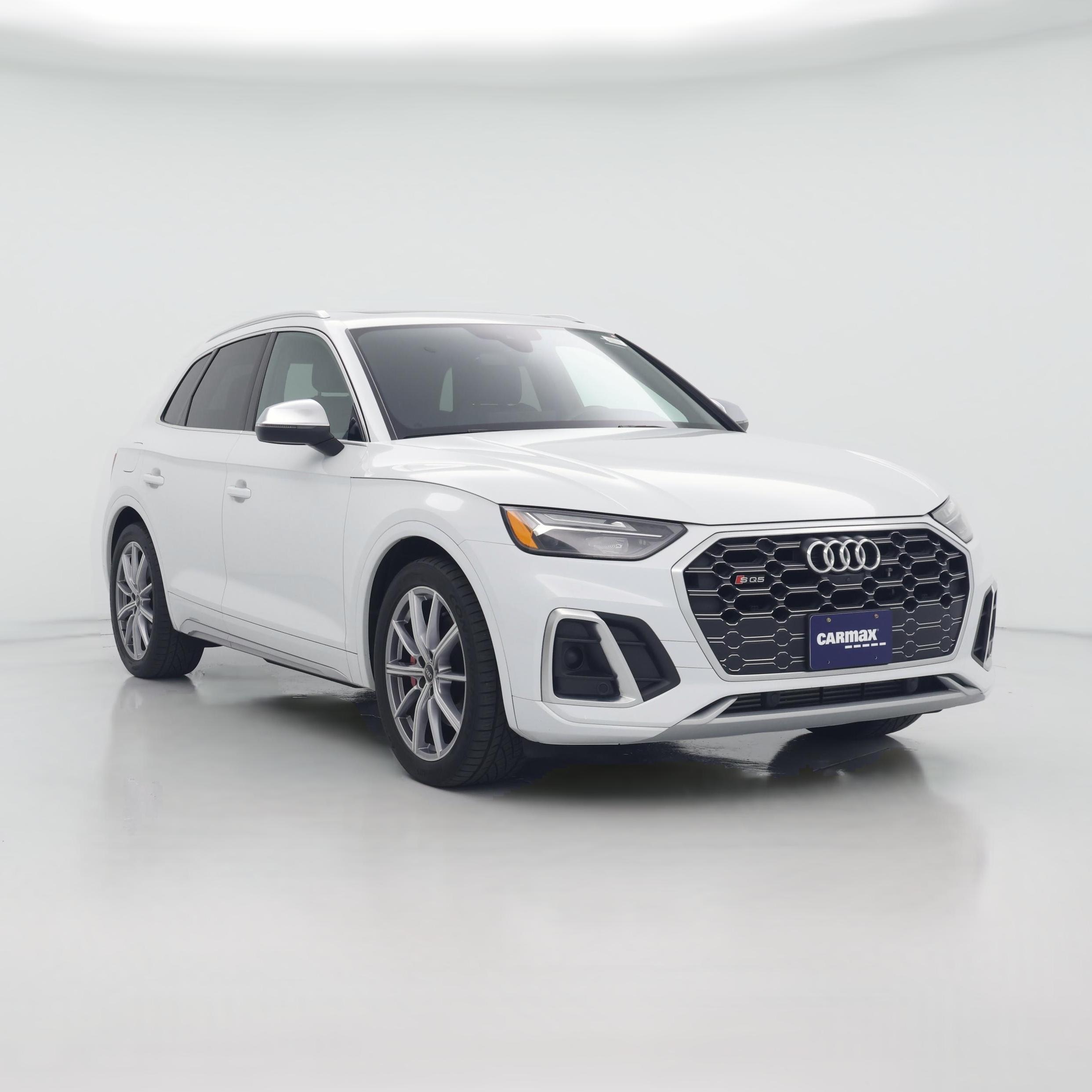 Thumbnail: 2021 Audi SQ5 - 1