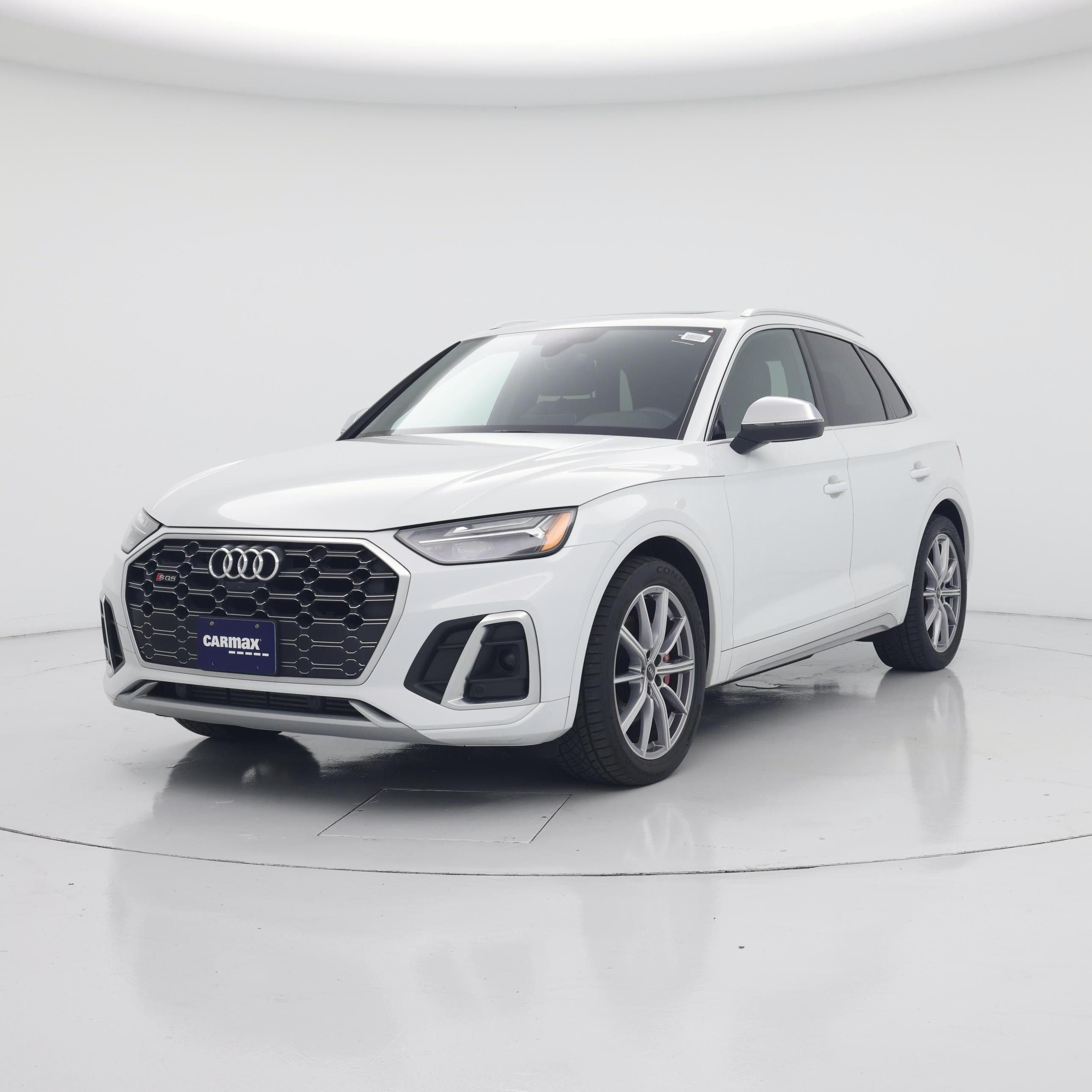 Thumbnail: 2021 Audi SQ5 - 4