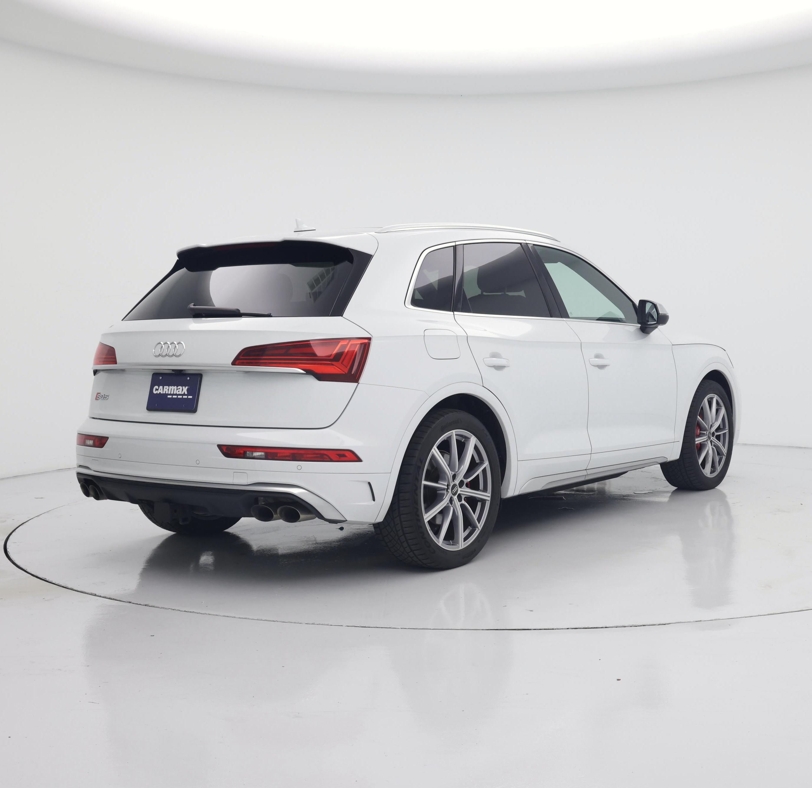 Thumbnail: 2021 Audi SQ5 - 8