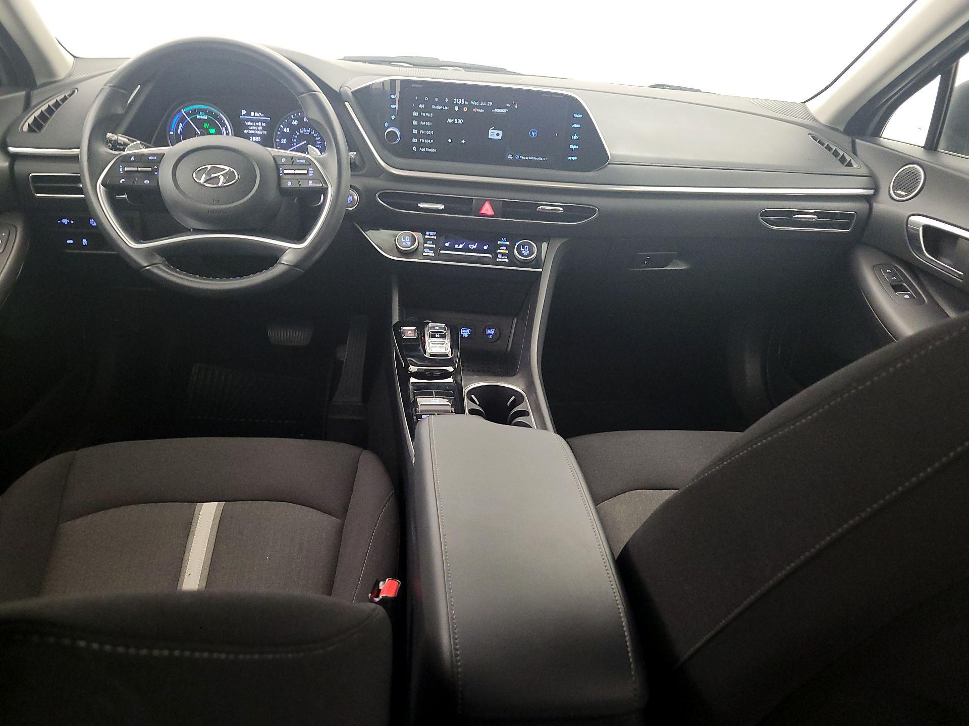 Thumbnail: 2023 Hyundai Sonata - 9